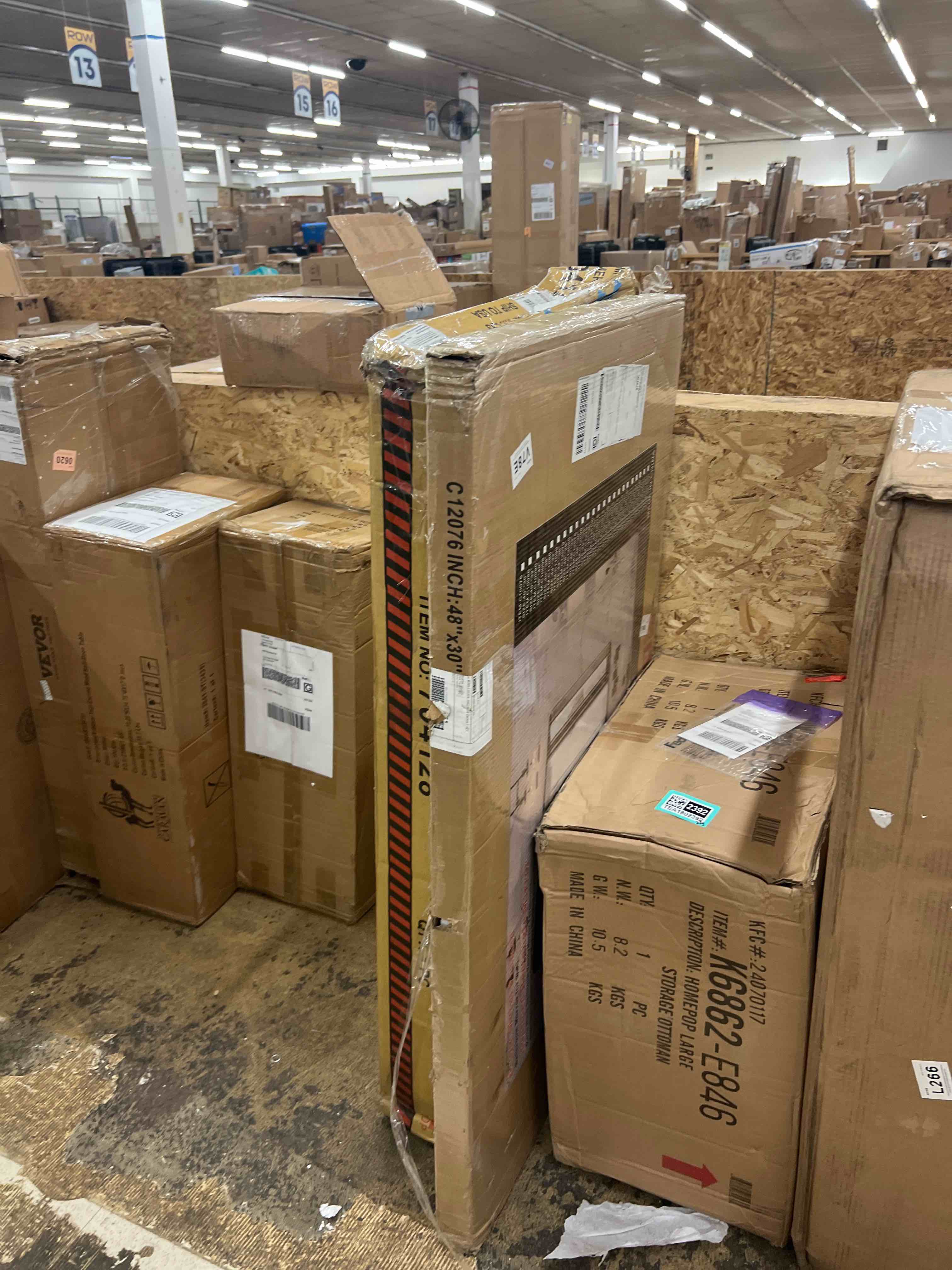 https://s3.amazonaws.com/lotting-images-prod/phillipi/TEA1802391_1757603226077.jpeg