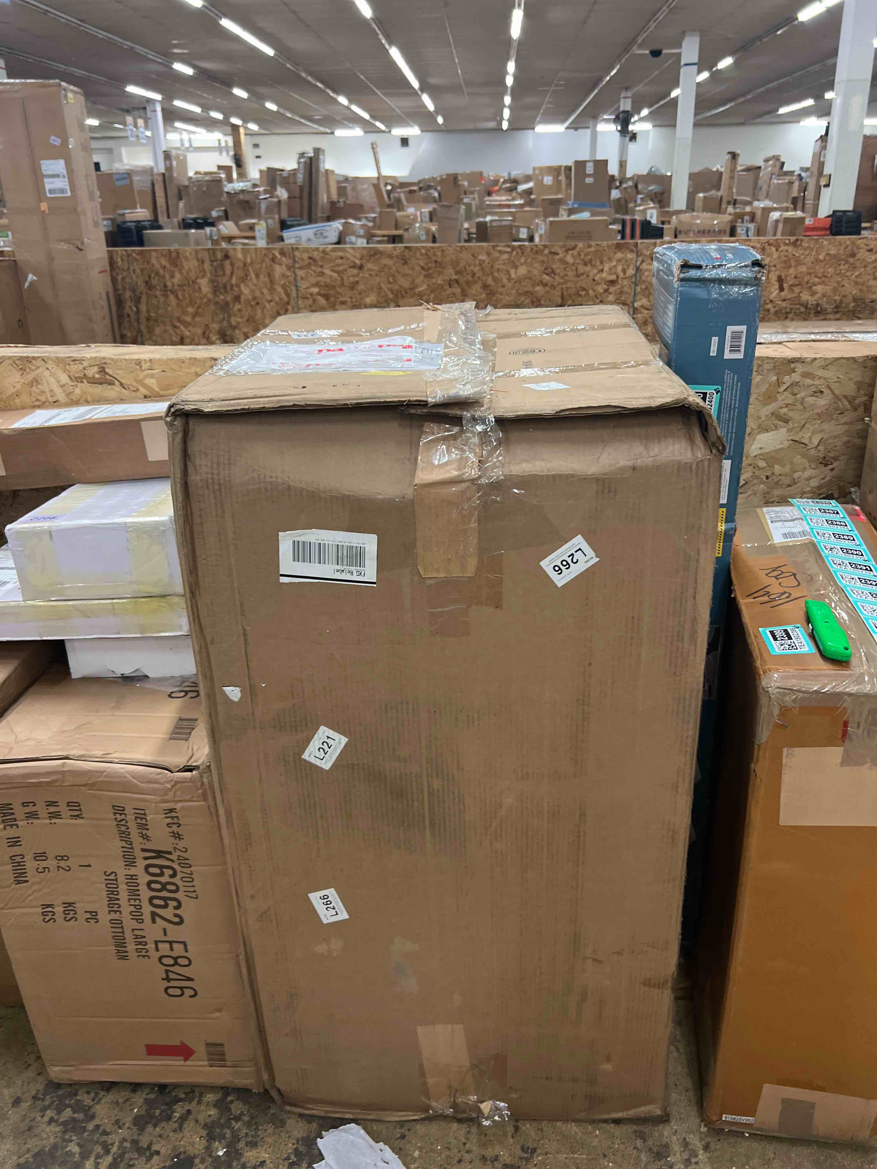 https://s3.amazonaws.com/lotting-images-prod/phillipi/TEA1802395_1757601743756.jpeg