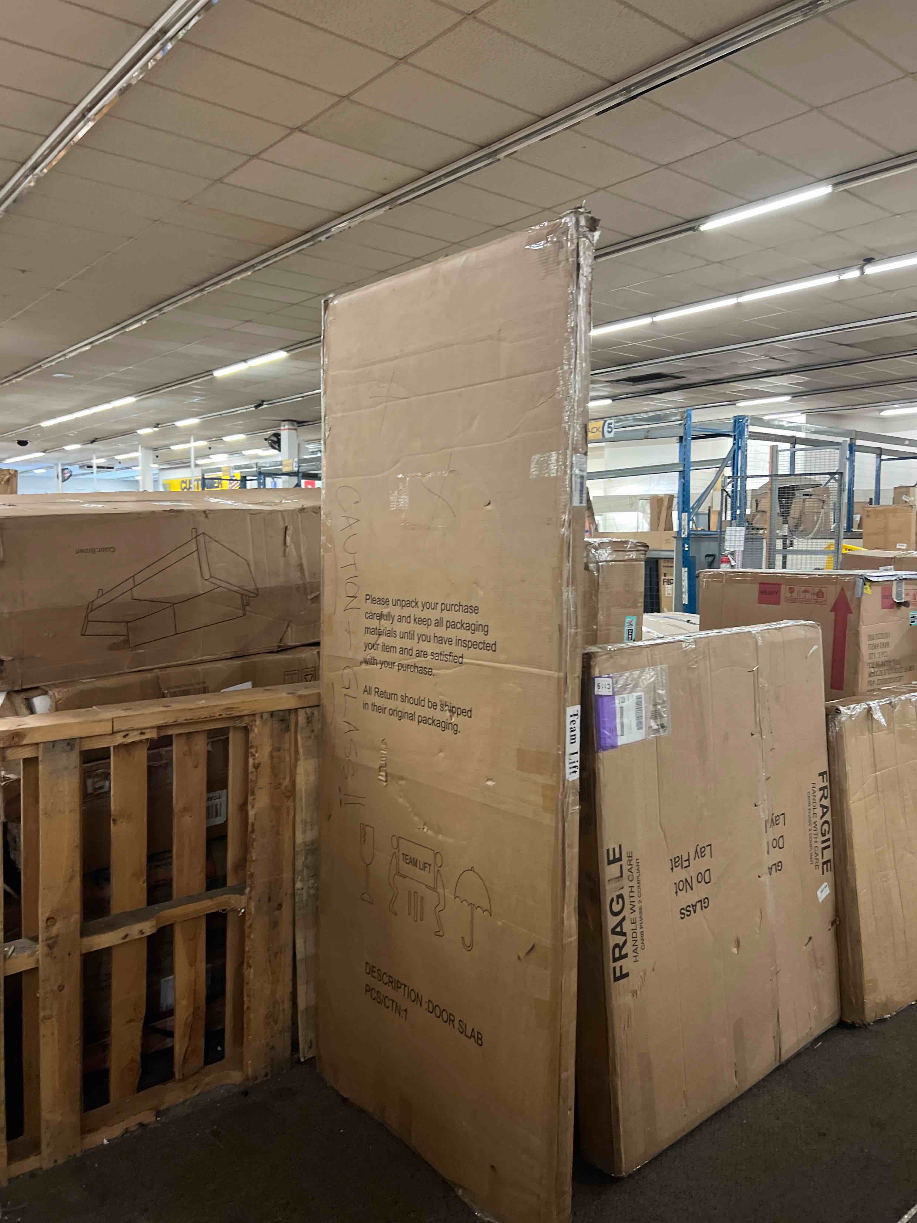 https://s3.amazonaws.com/lotting-images-prod/phillipi/TEA1802500_1758041157774.jpeg