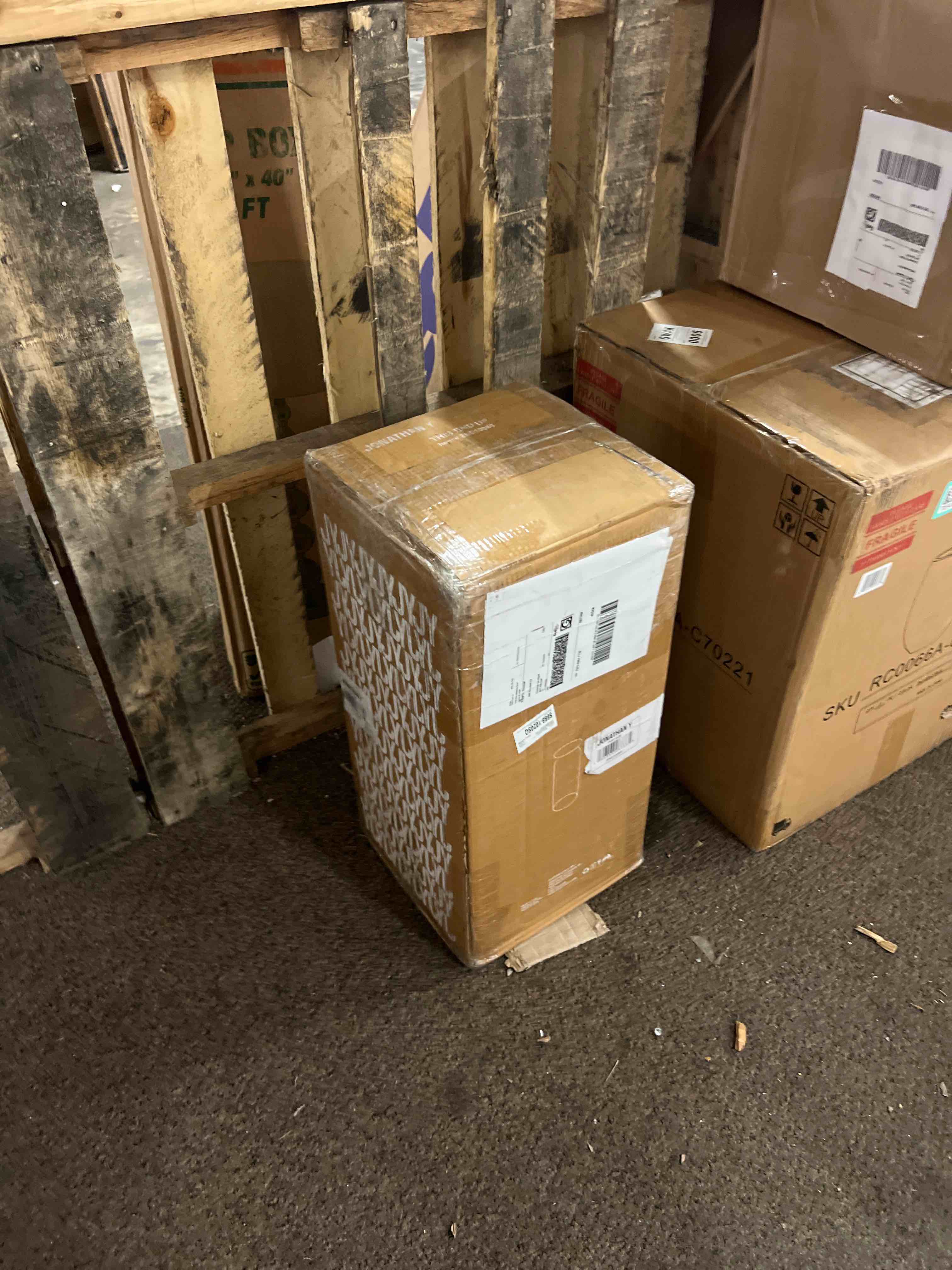 https://s3.amazonaws.com/lotting-images-prod/phillipi/TEA1802510_1758031746310.jpeg