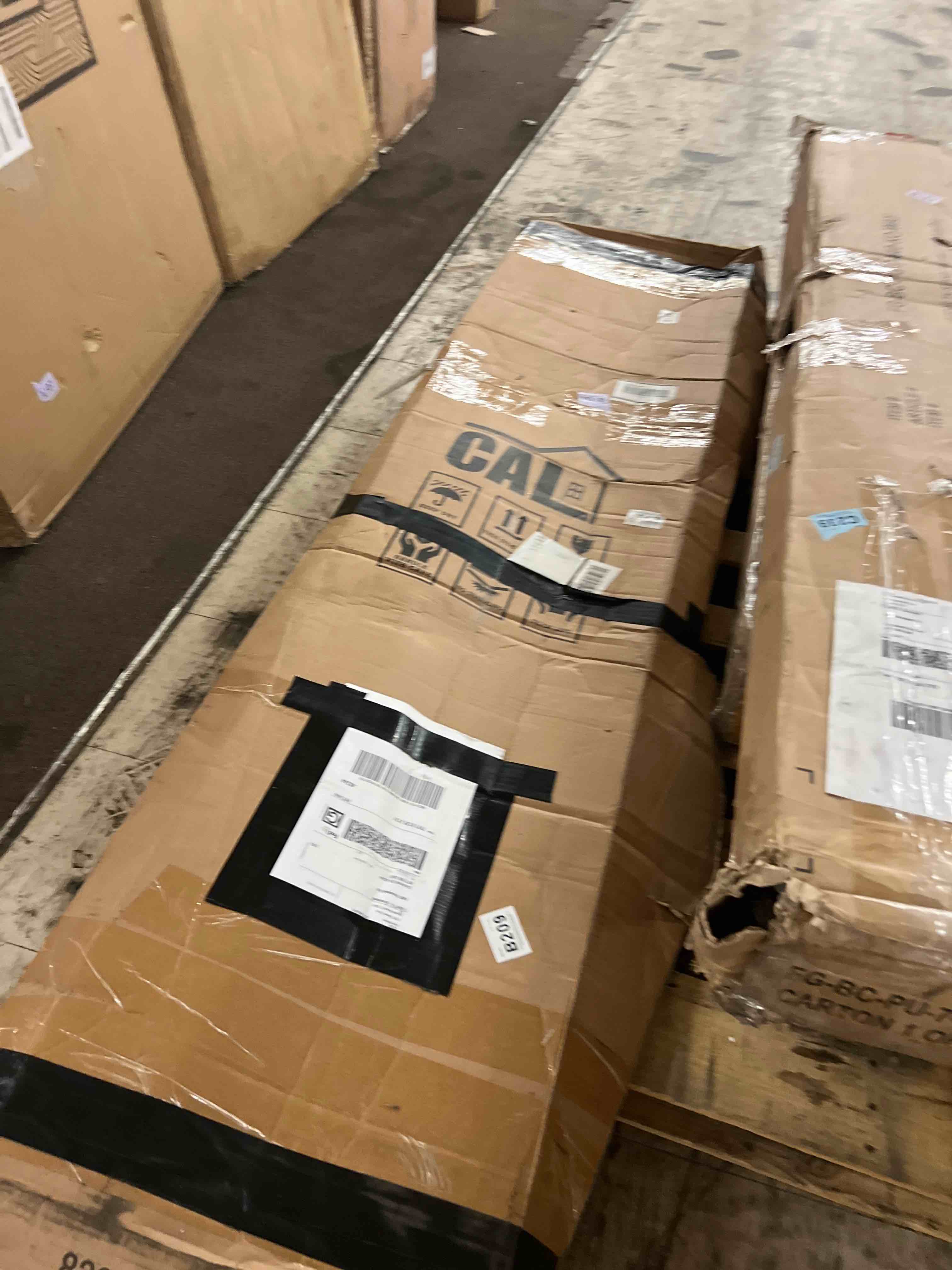 https://s3.amazonaws.com/lotting-images-prod/phillipi/TEA1802526_1758044122322.jpeg