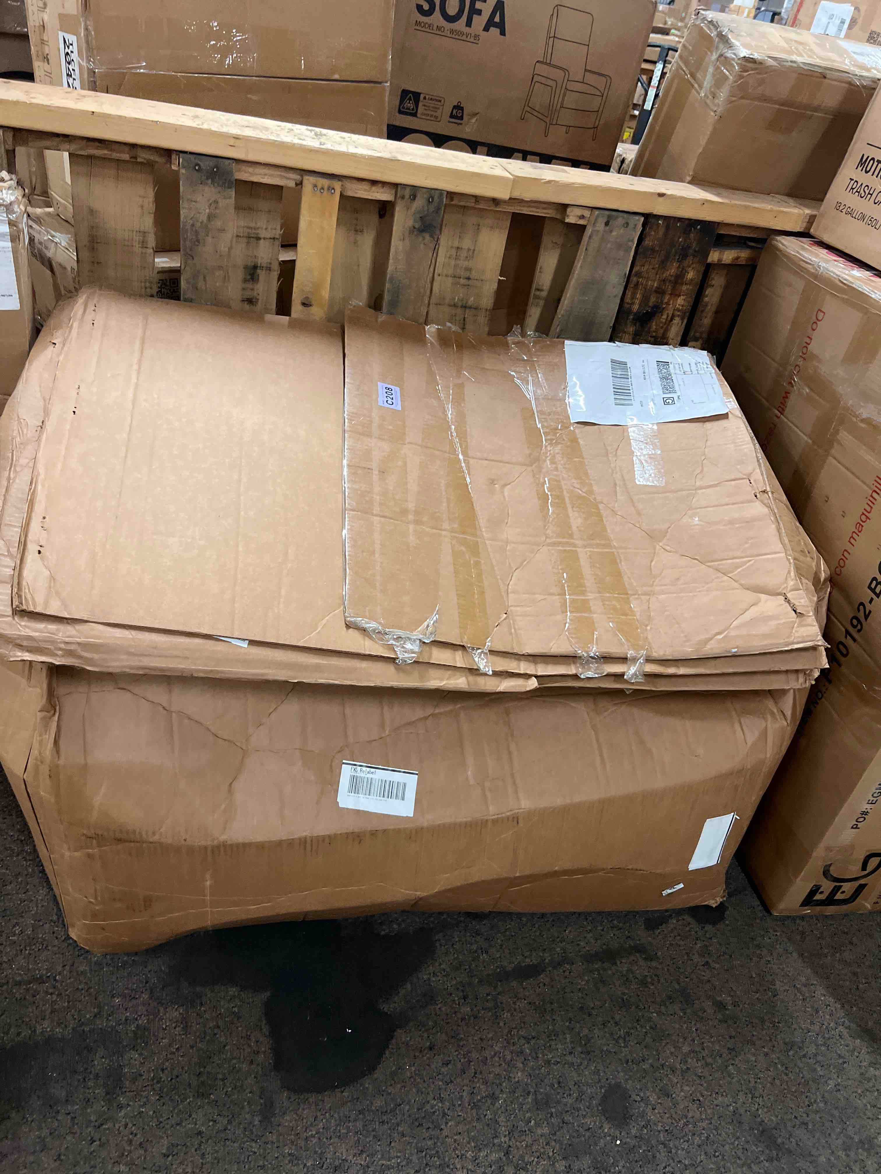 https://s3.amazonaws.com/lotting-images-prod/phillipi/TEA1802558_1758070890394.jpeg