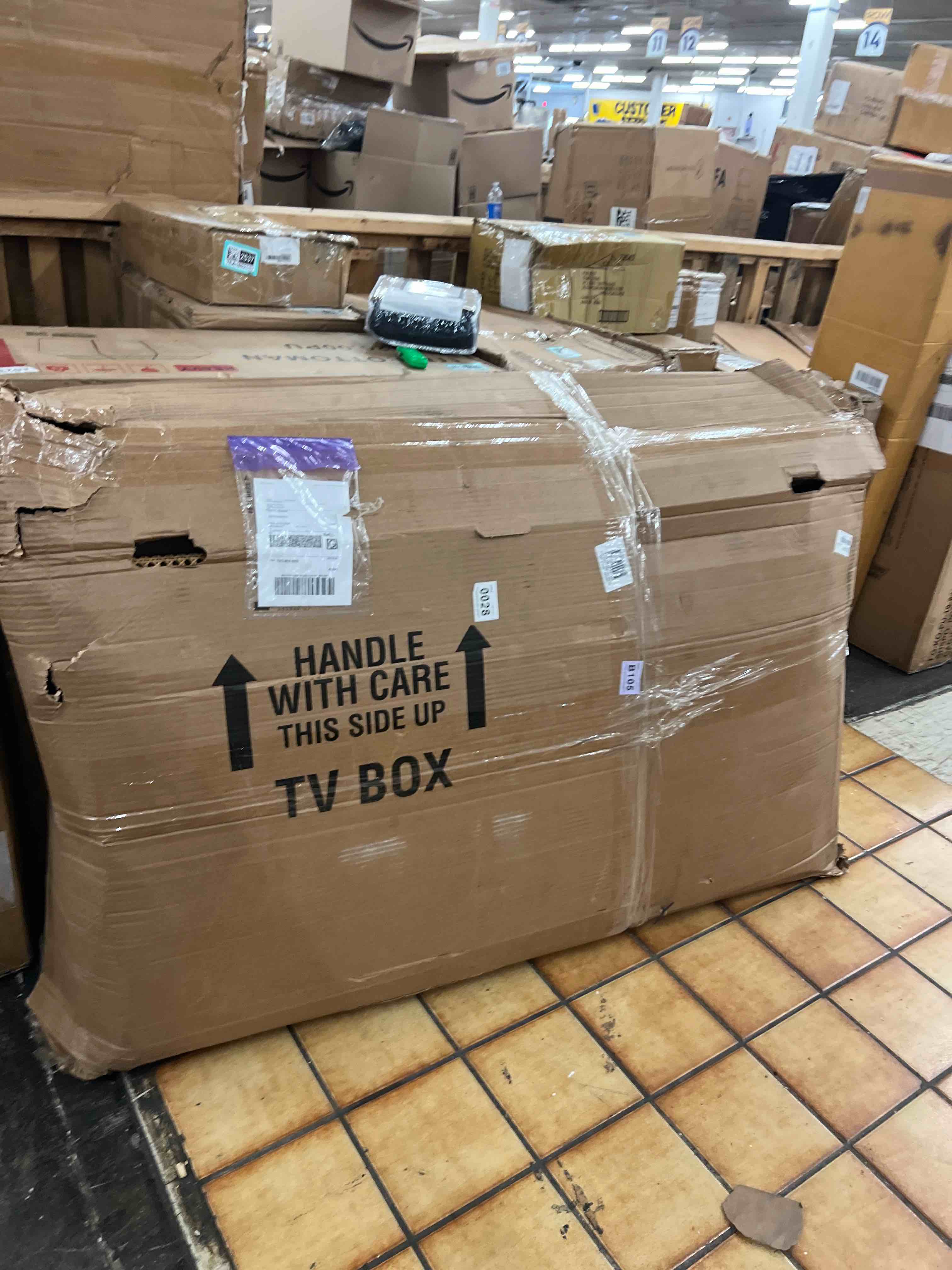 https://s3.amazonaws.com/lotting-images-prod/phillipi/TEA1802575_1758120252685.jpeg