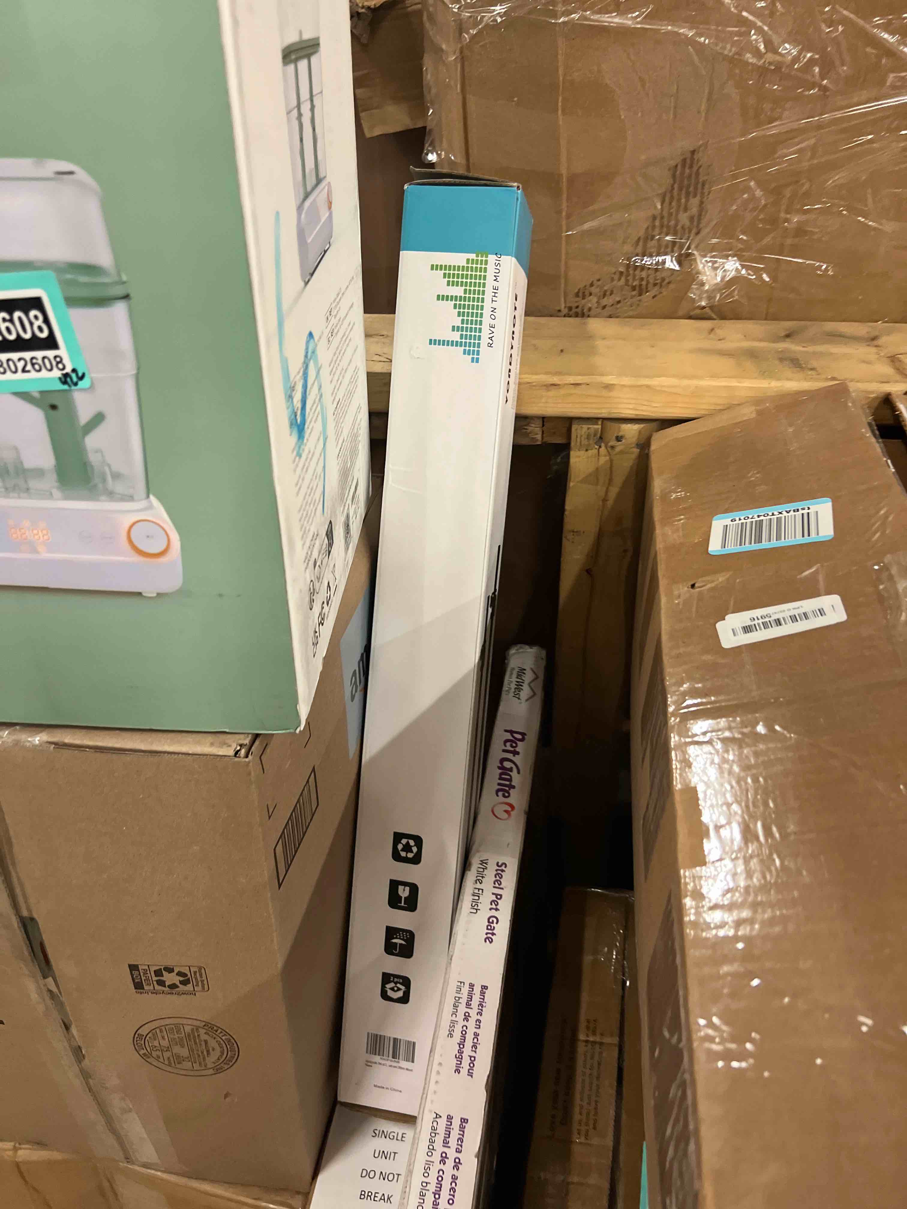 https://s3.amazonaws.com/lotting-images-prod/phillipi/TEA1802607_1758219859447.jpeg