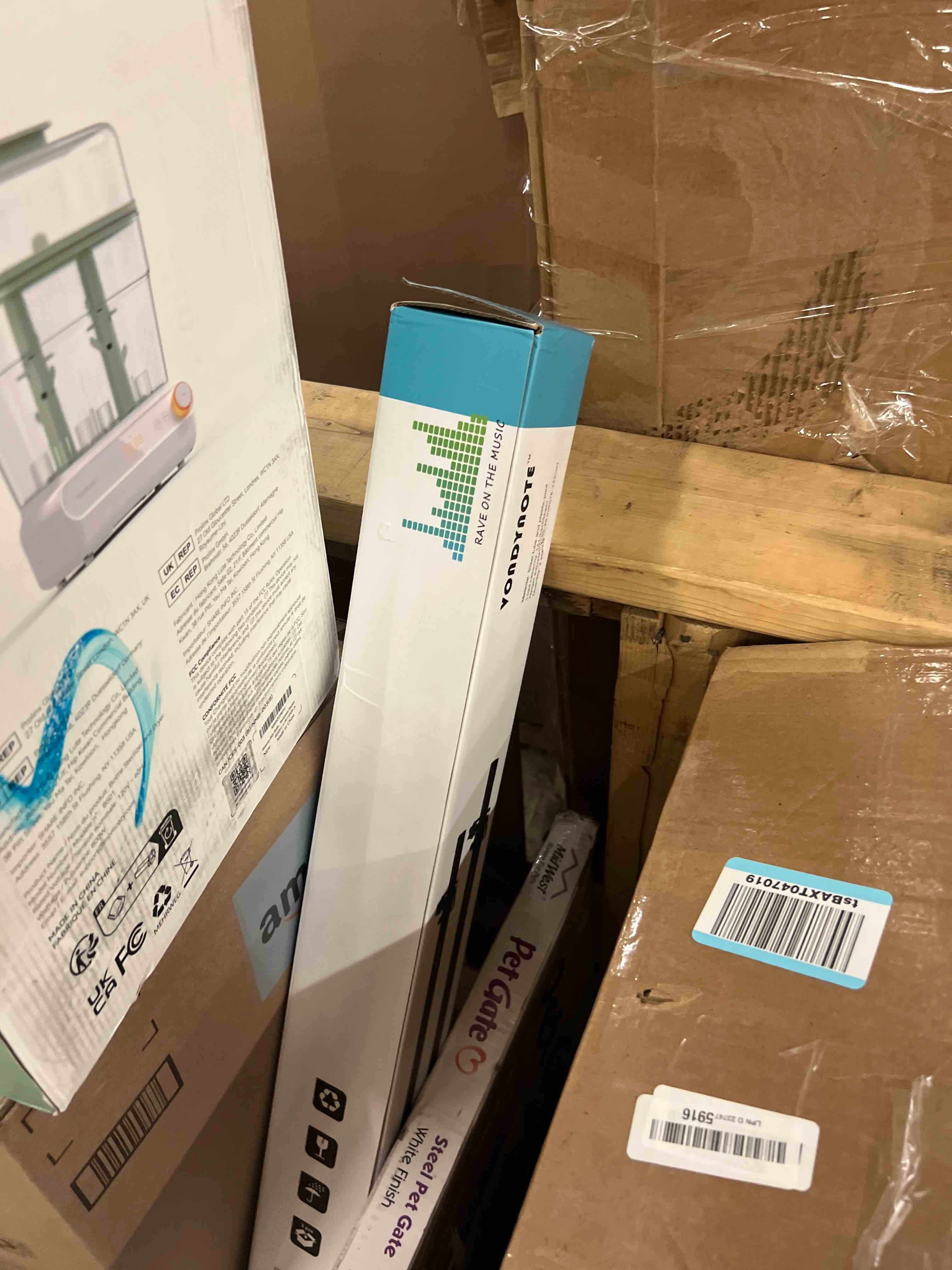 https://s3.amazonaws.com/lotting-images-prod/phillipi/TEA1802607_1758219861025.jpeg