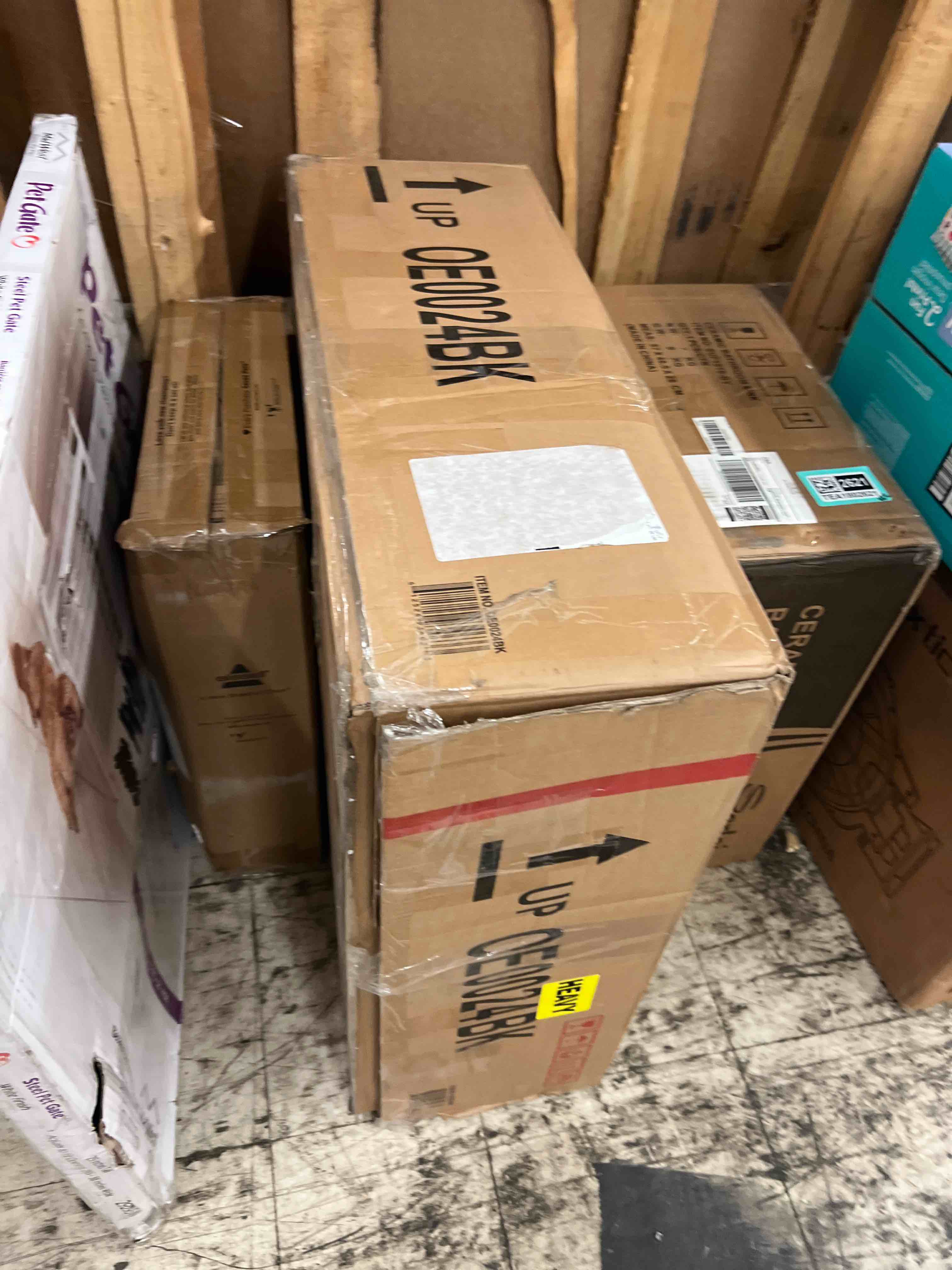https://s3.amazonaws.com/lotting-images-prod/phillipi/TEA1802620_1758217787301.jpeg