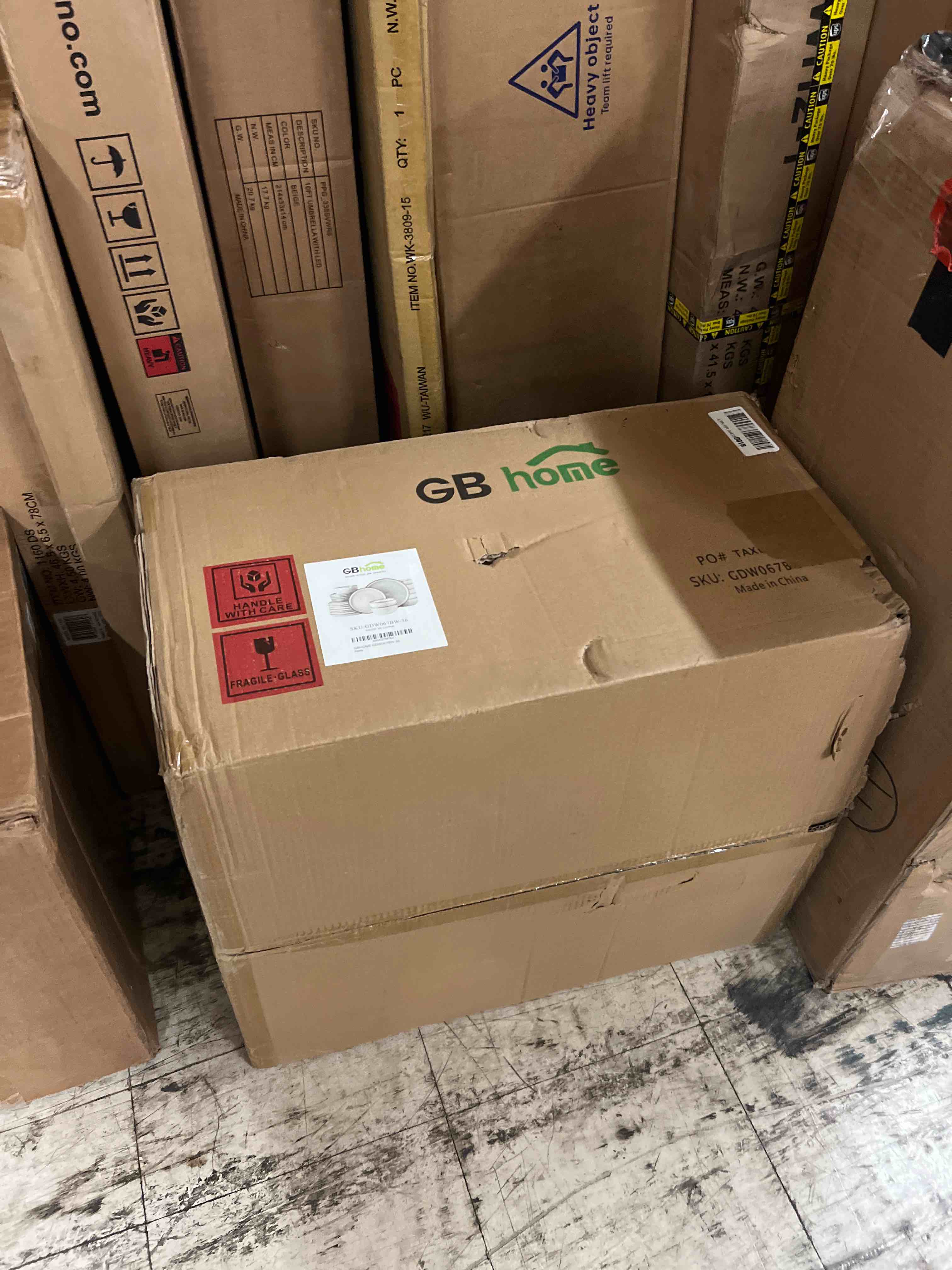 https://s3.amazonaws.com/lotting-images-prod/phillipi/TEA1802648_1758226984143.jpeg