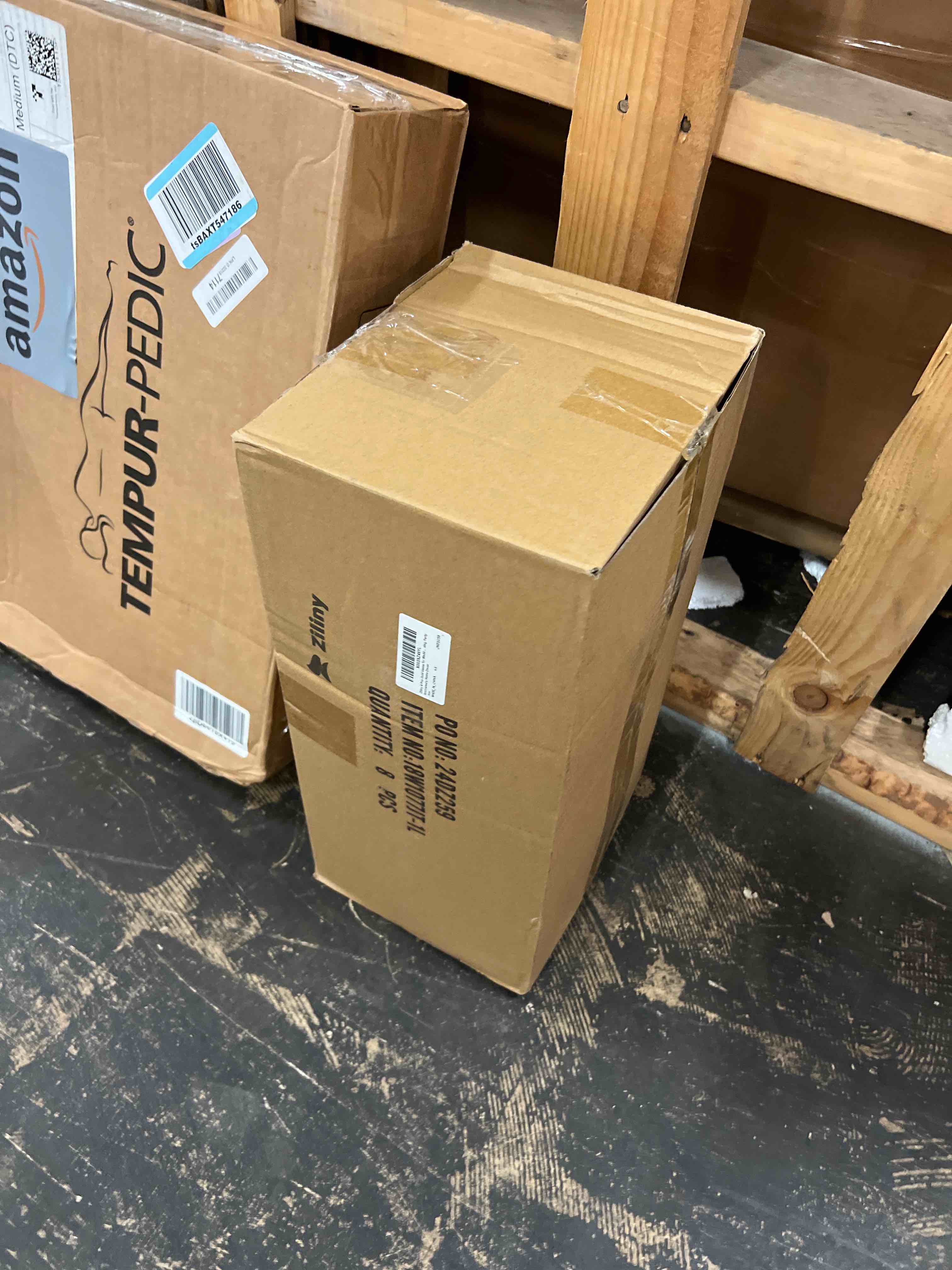 https://s3.amazonaws.com/lotting-images-prod/phillipi/TEA1802679_1758292233345.jpeg