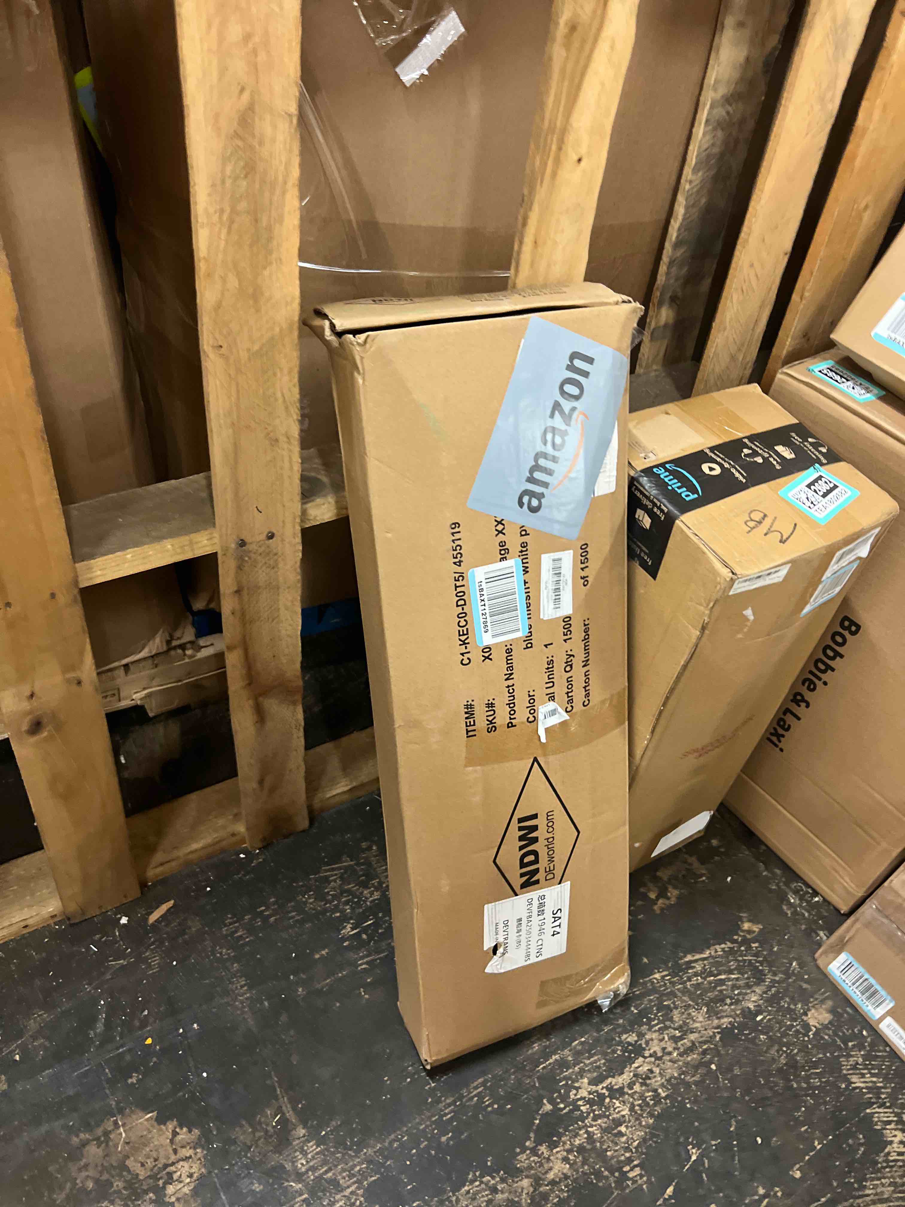 https://s3.amazonaws.com/lotting-images-prod/phillipi/TEA1802681_1758292136052.jpeg