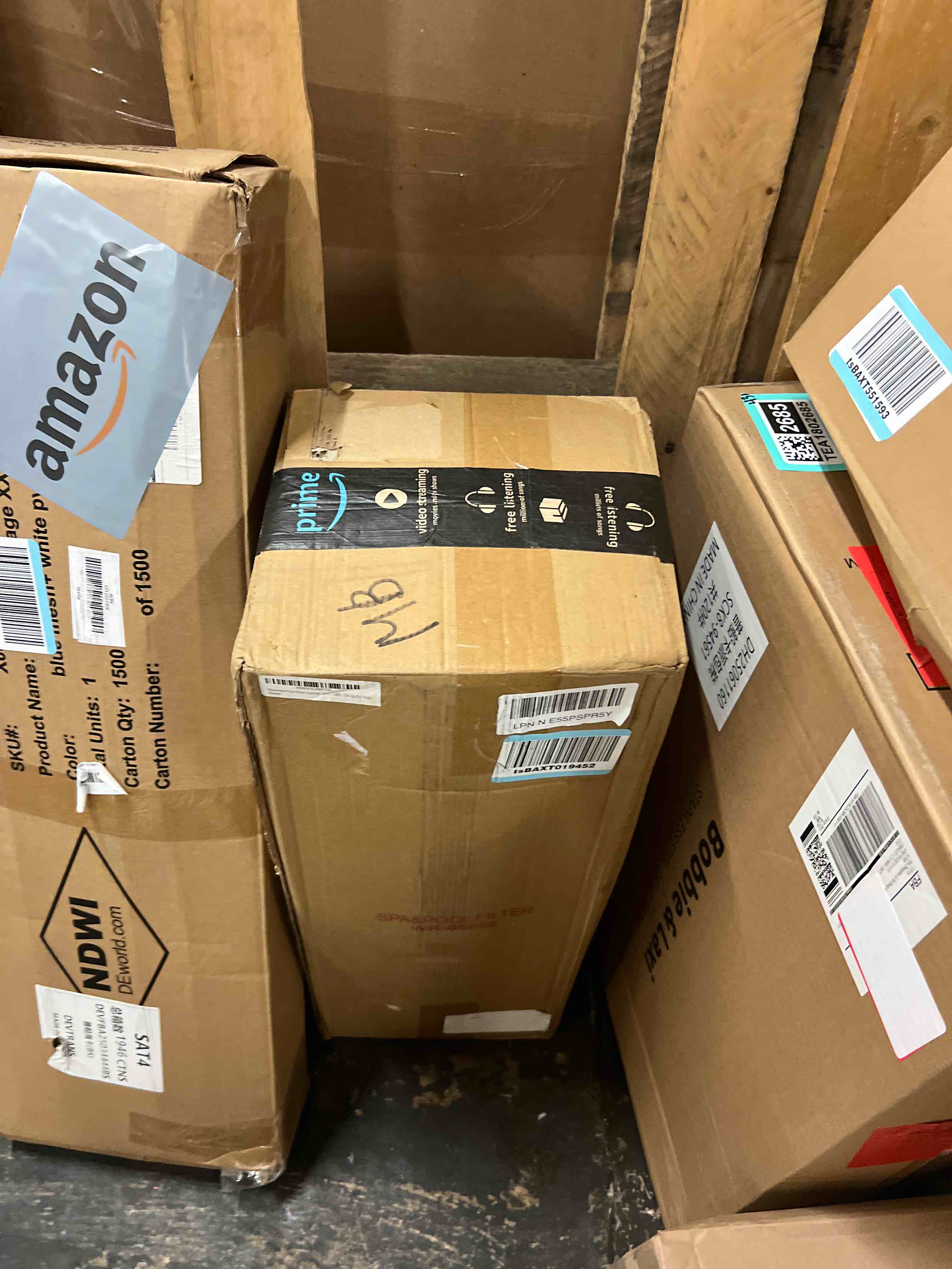 https://s3.amazonaws.com/lotting-images-prod/phillipi/TEA1802682_1758292116784.jpeg