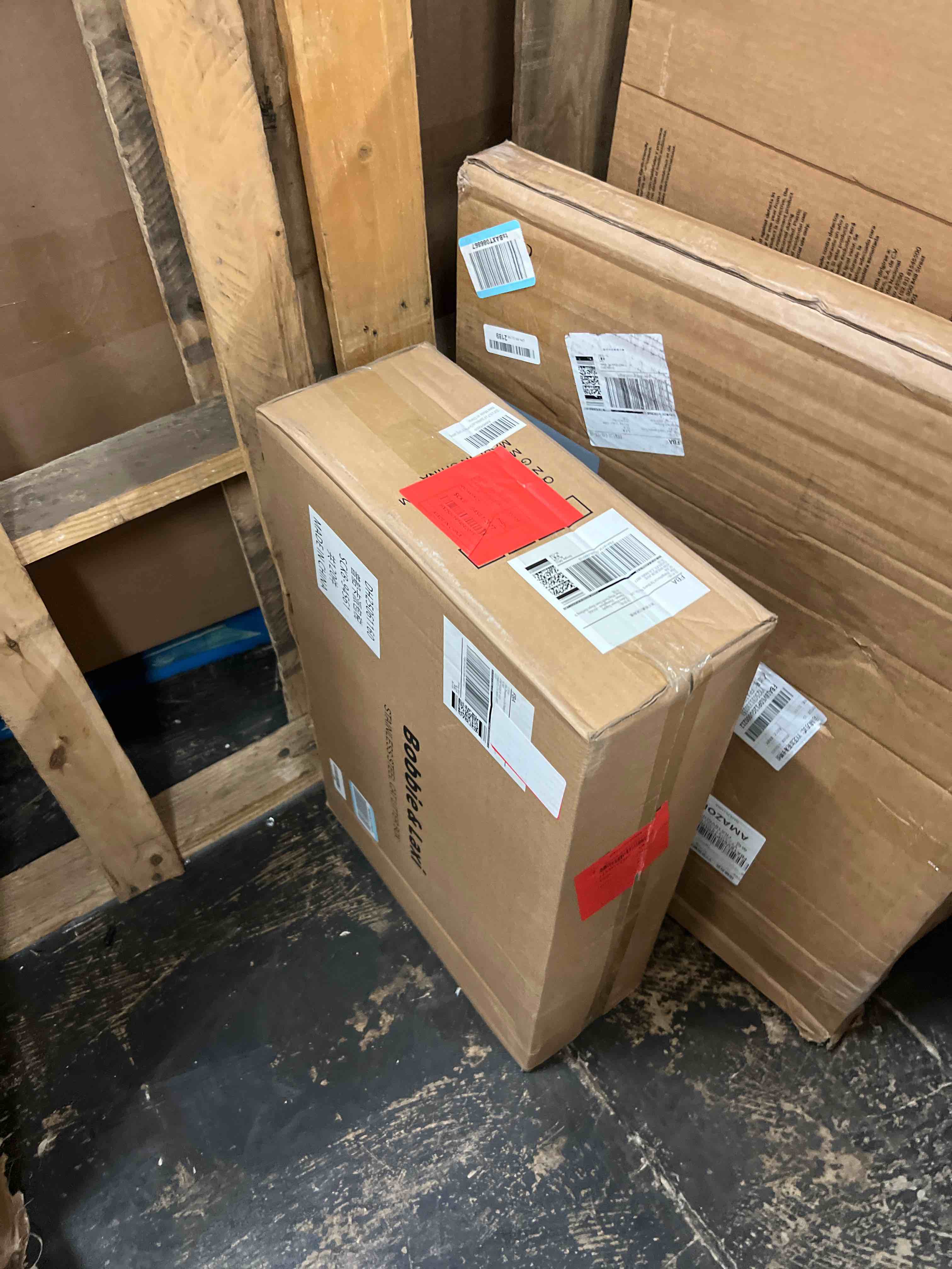 https://s3.amazonaws.com/lotting-images-prod/phillipi/TEA1802685_1758288731809.jpeg
