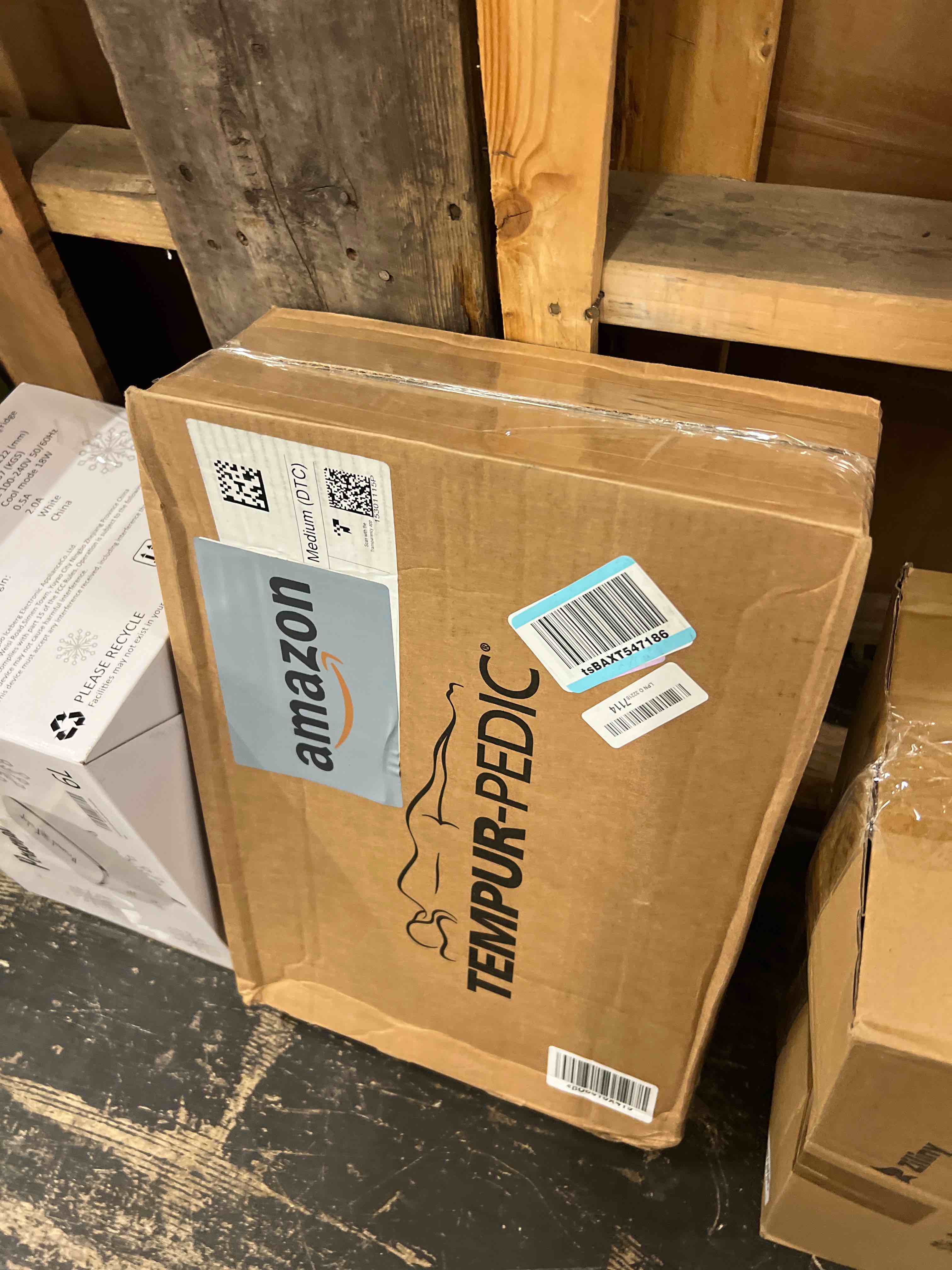 https://s3.amazonaws.com/lotting-images-prod/phillipi/TEA1802715_1758293919687.jpeg