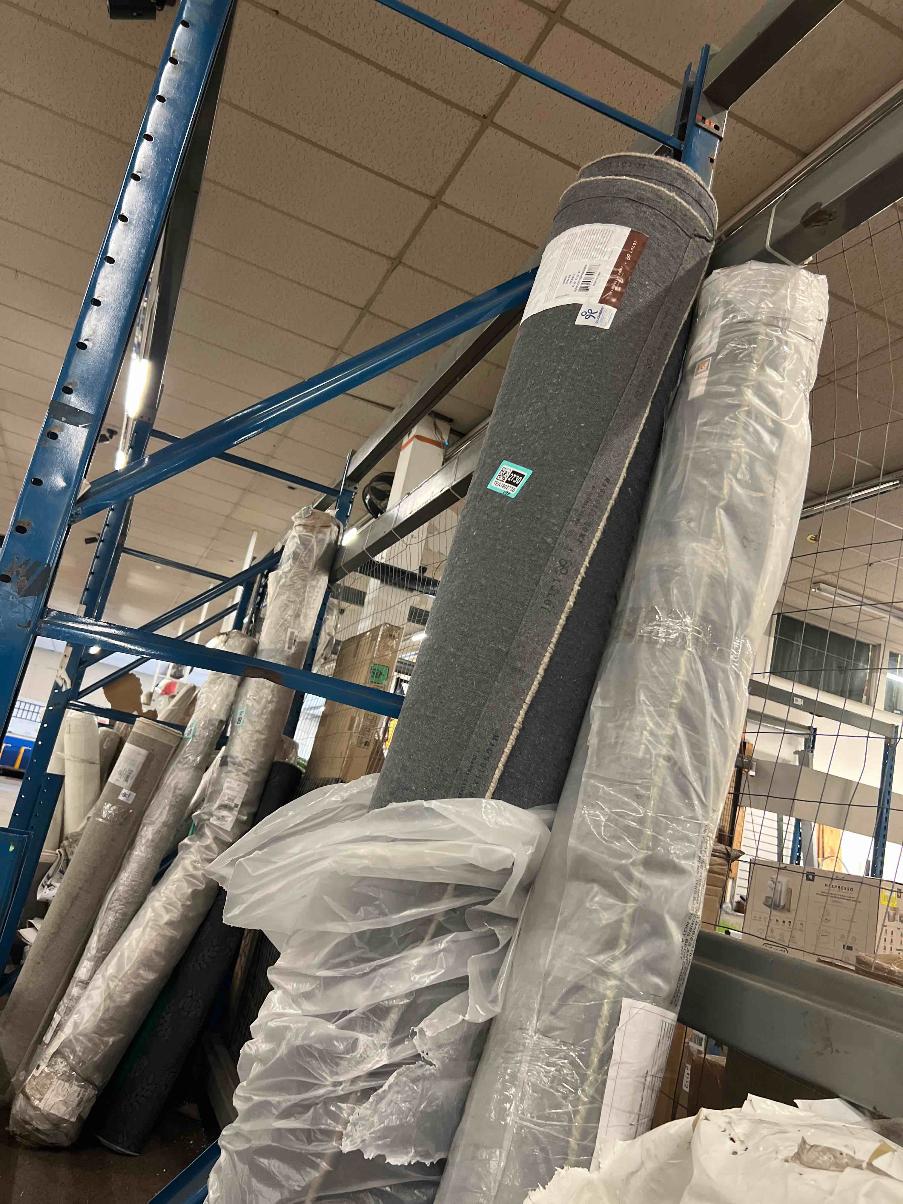 https://s3.amazonaws.com/lotting-images-prod/phillipi/TEA1802730_1758302062928.jpeg
