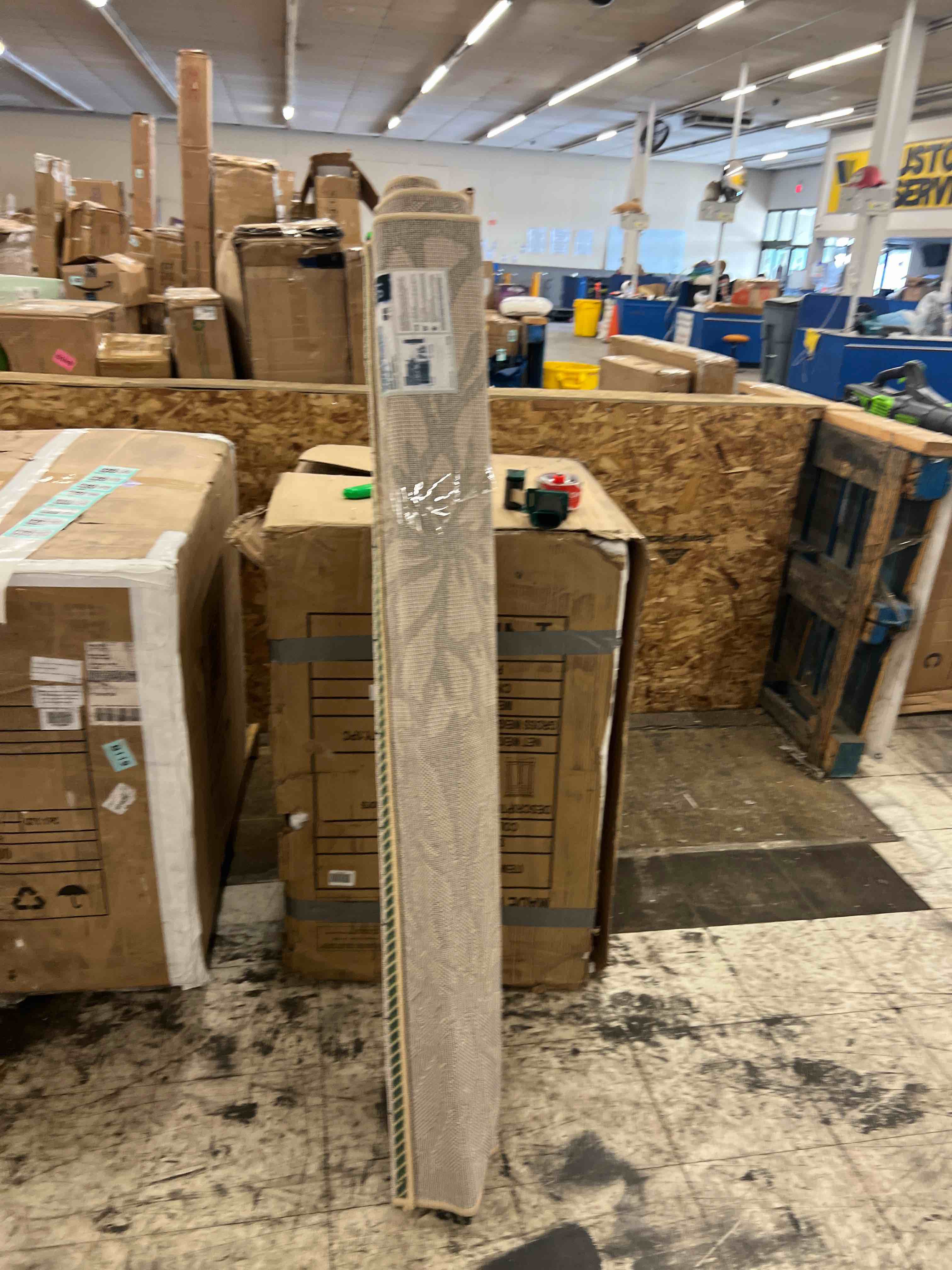https://s3.amazonaws.com/lotting-images-prod/phillipi/TEA1802734_1758302802089.jpeg