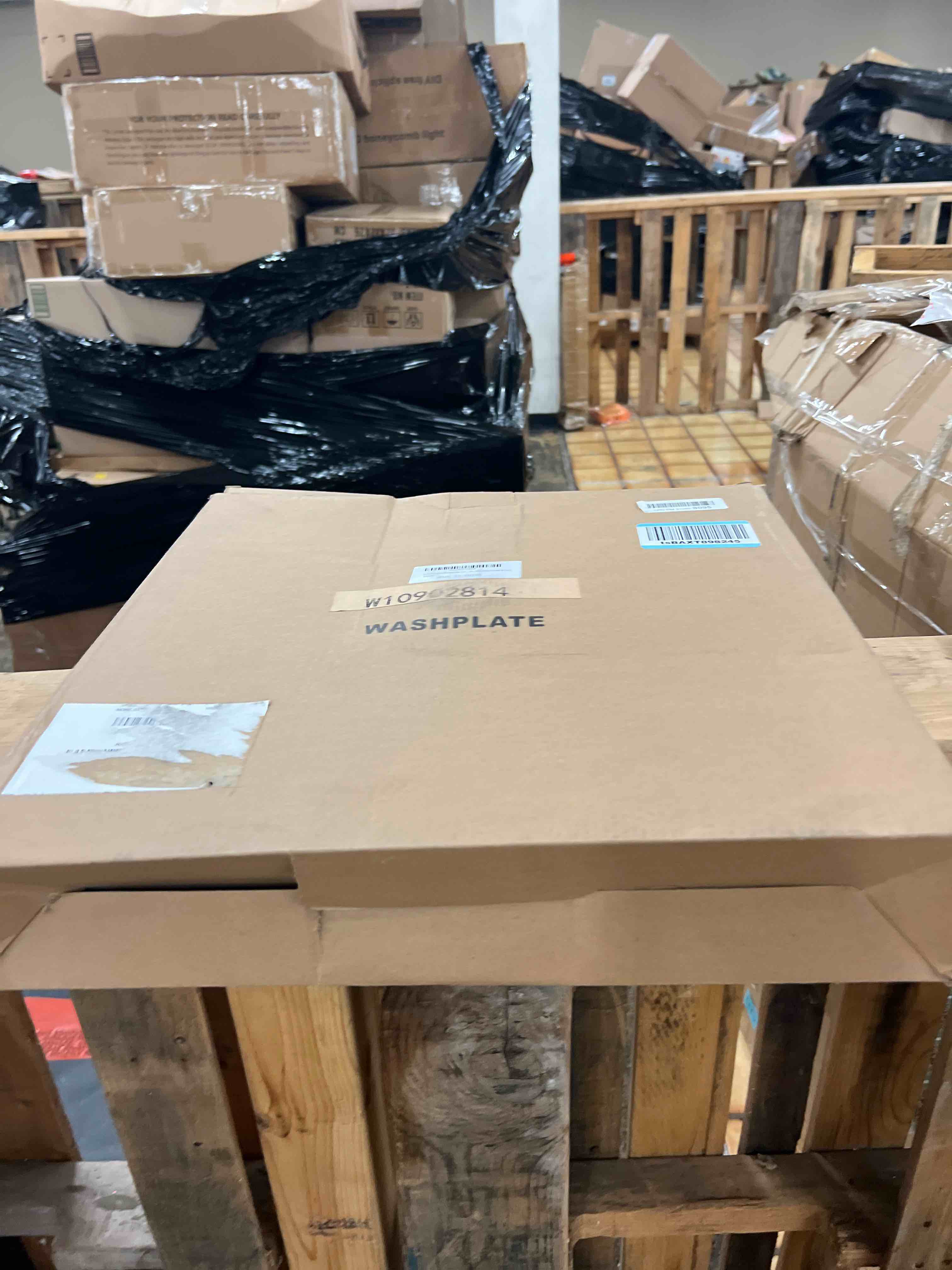 https://s3.amazonaws.com/lotting-images-prod/phillipi/TEA1802863_1758590292288.jpeg