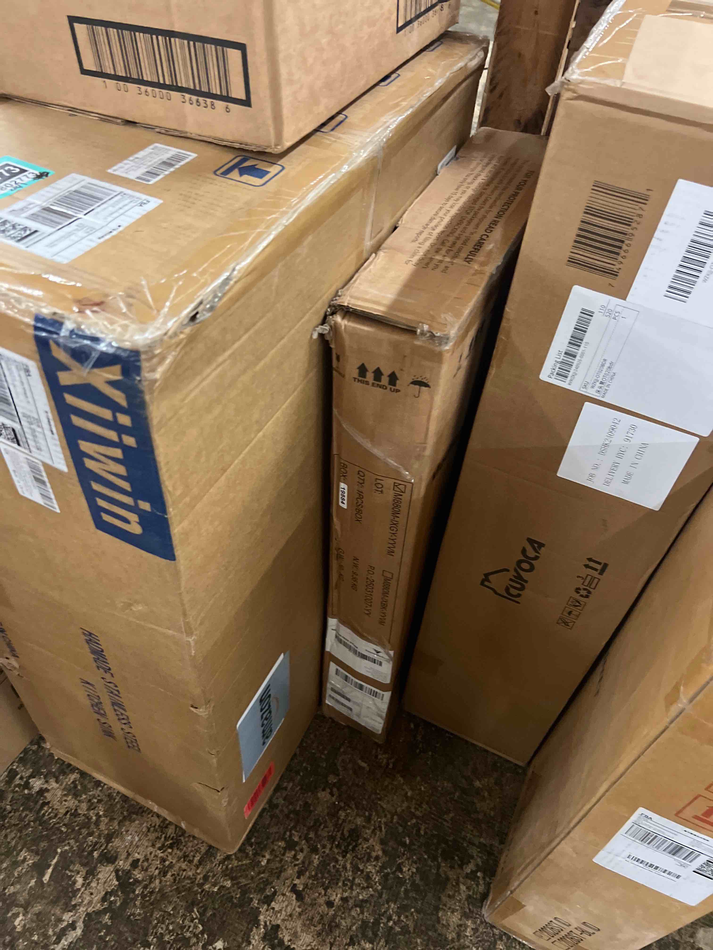 https://s3.amazonaws.com/lotting-images-prod/phillipi/TEA1802868_1758588553854.jpeg