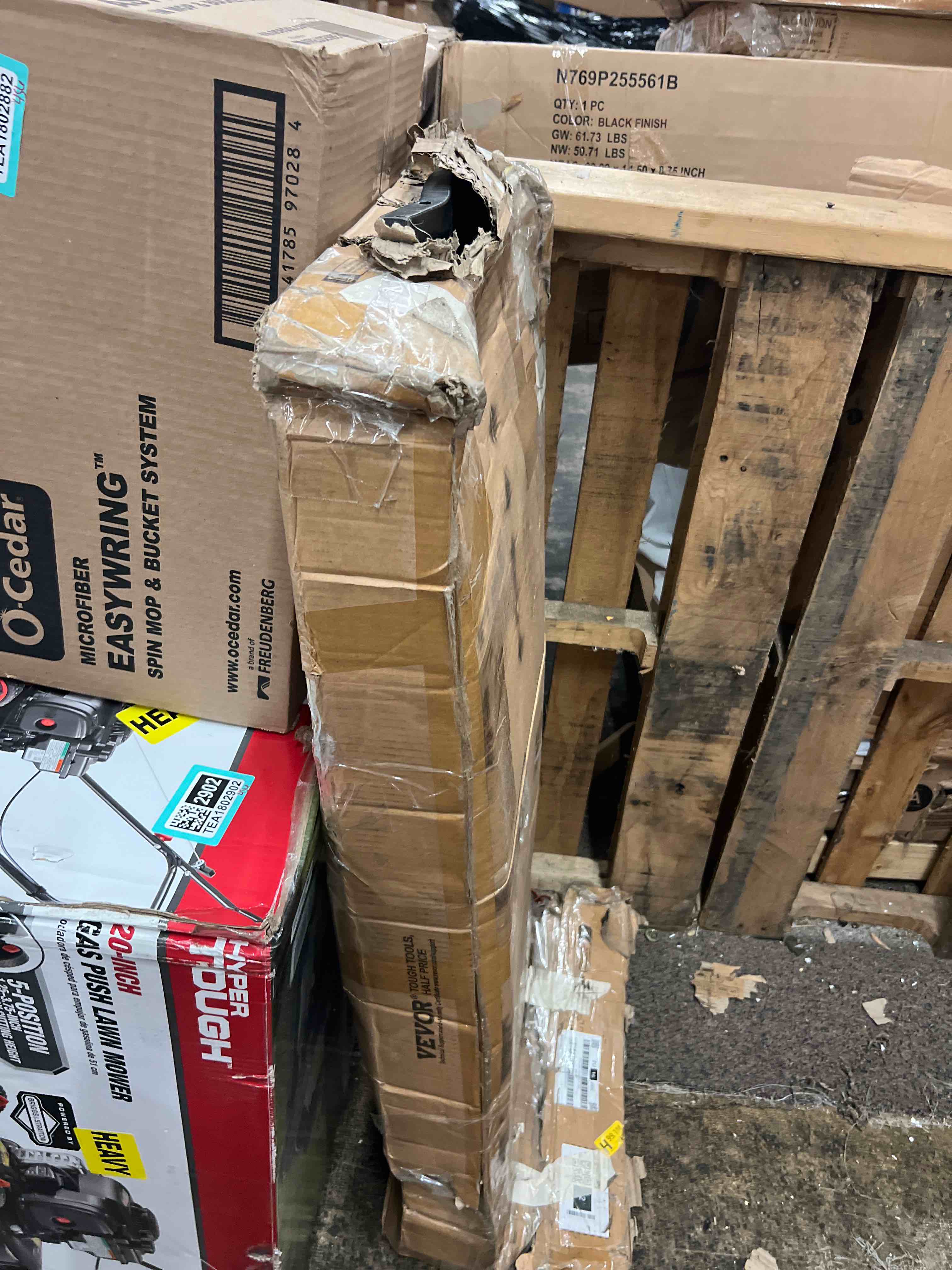 https://s3.amazonaws.com/lotting-images-prod/phillipi/TEA1802881_1758673225466.jpeg