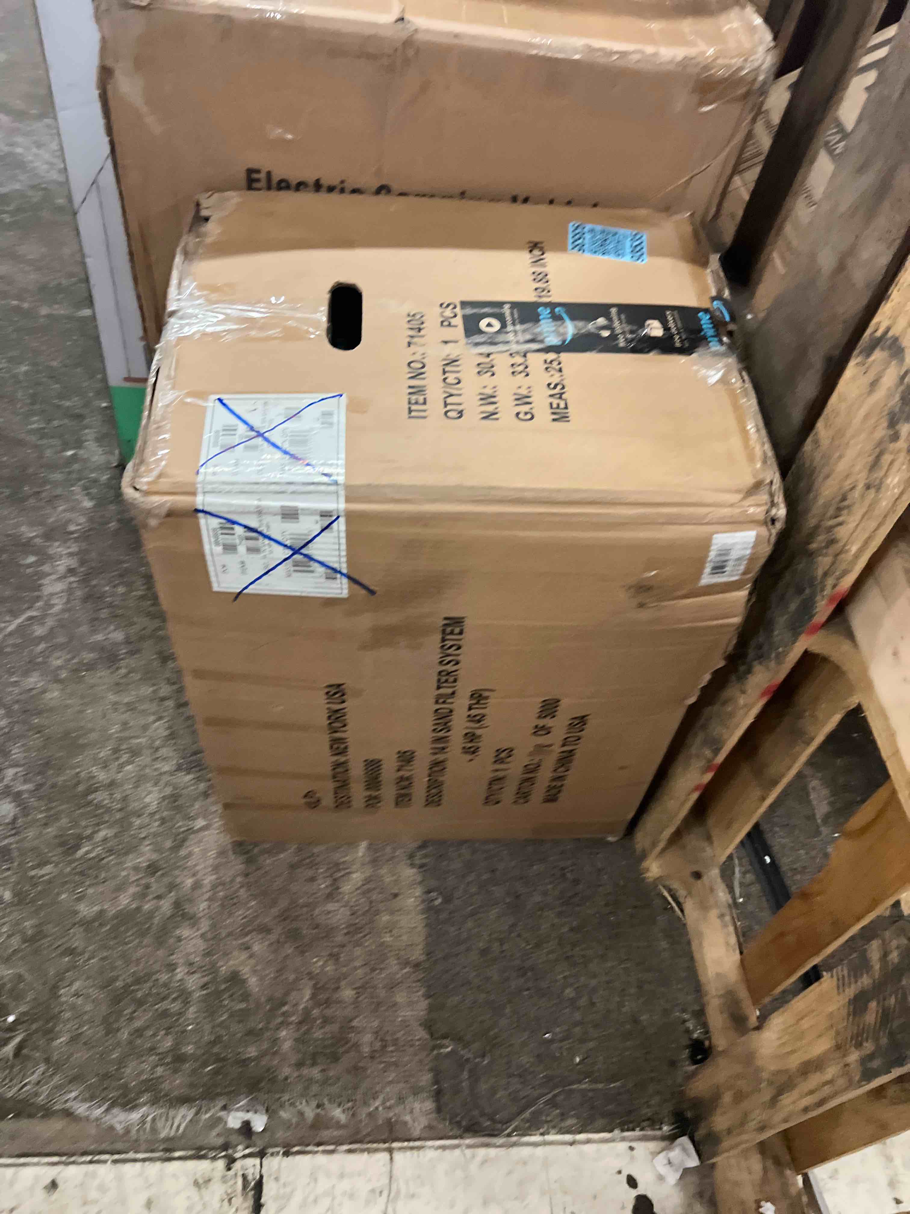 https://s3.amazonaws.com/lotting-images-prod/phillipi/TEA1802953_1758679254834.jpeg