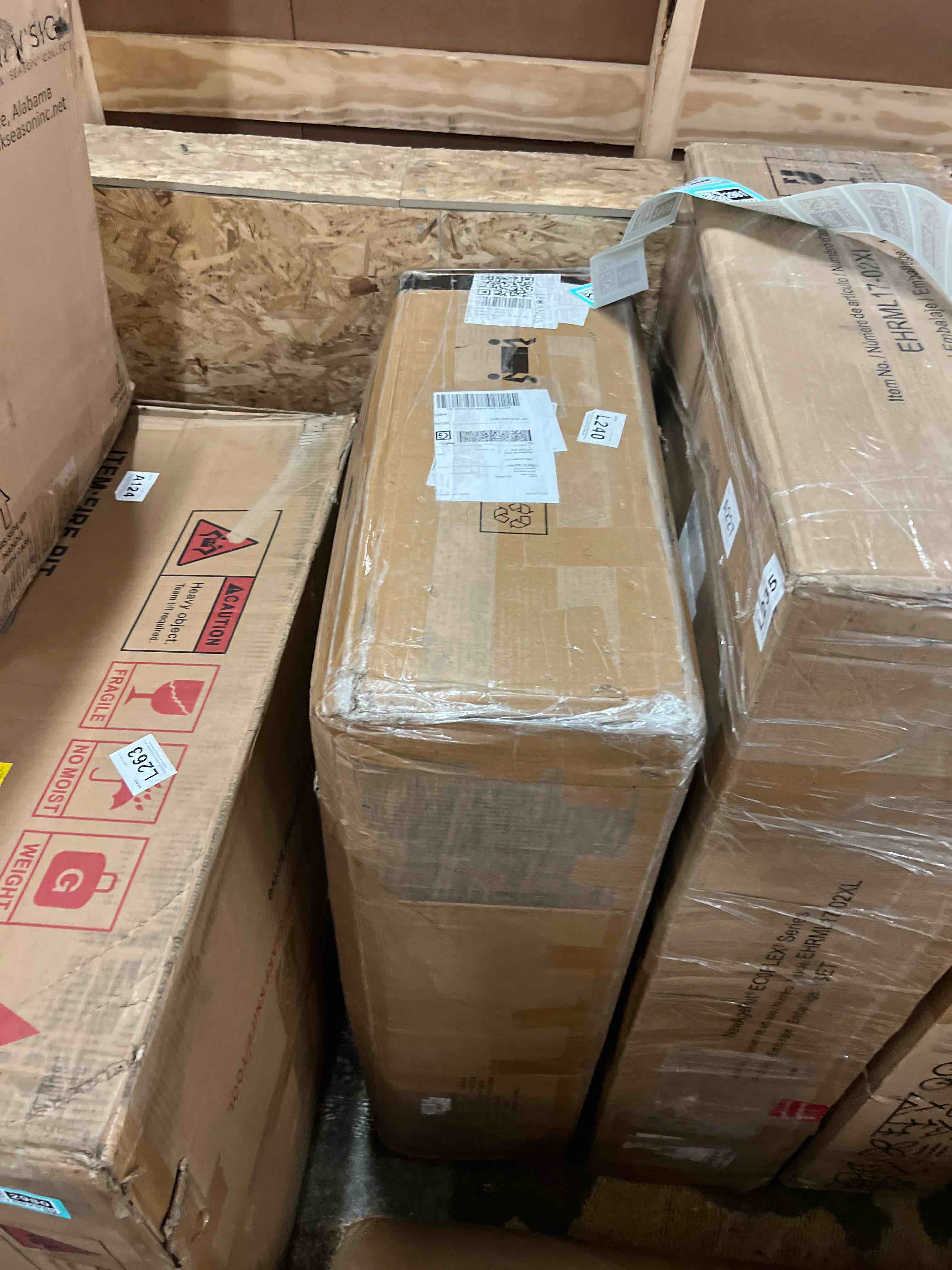 https://s3.amazonaws.com/lotting-images-prod/phillipi/TEA1802977_1758838808026.jpeg