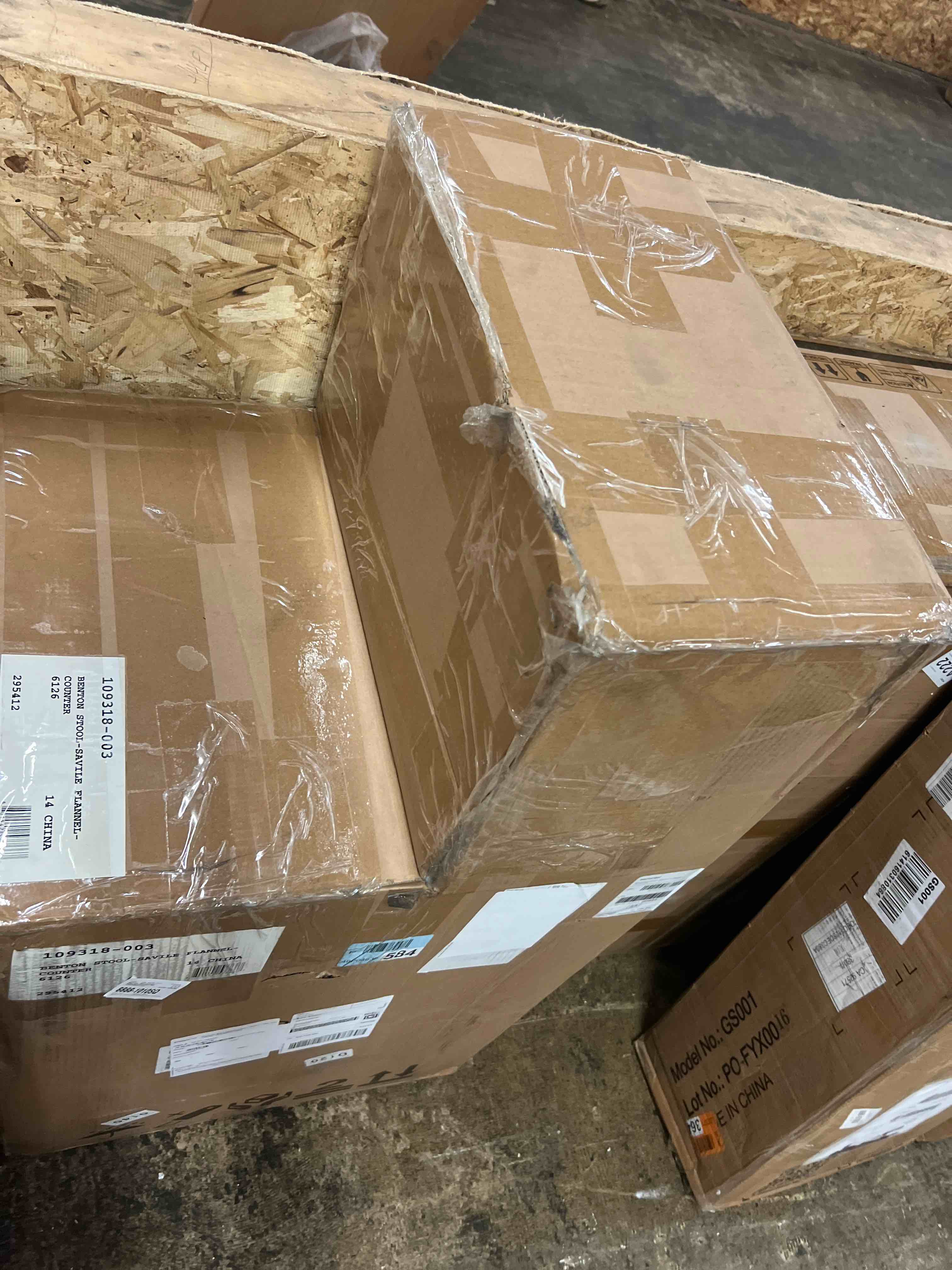https://s3.amazonaws.com/lotting-images-prod/phillipi/TEA1802988_1758847057916.jpeg