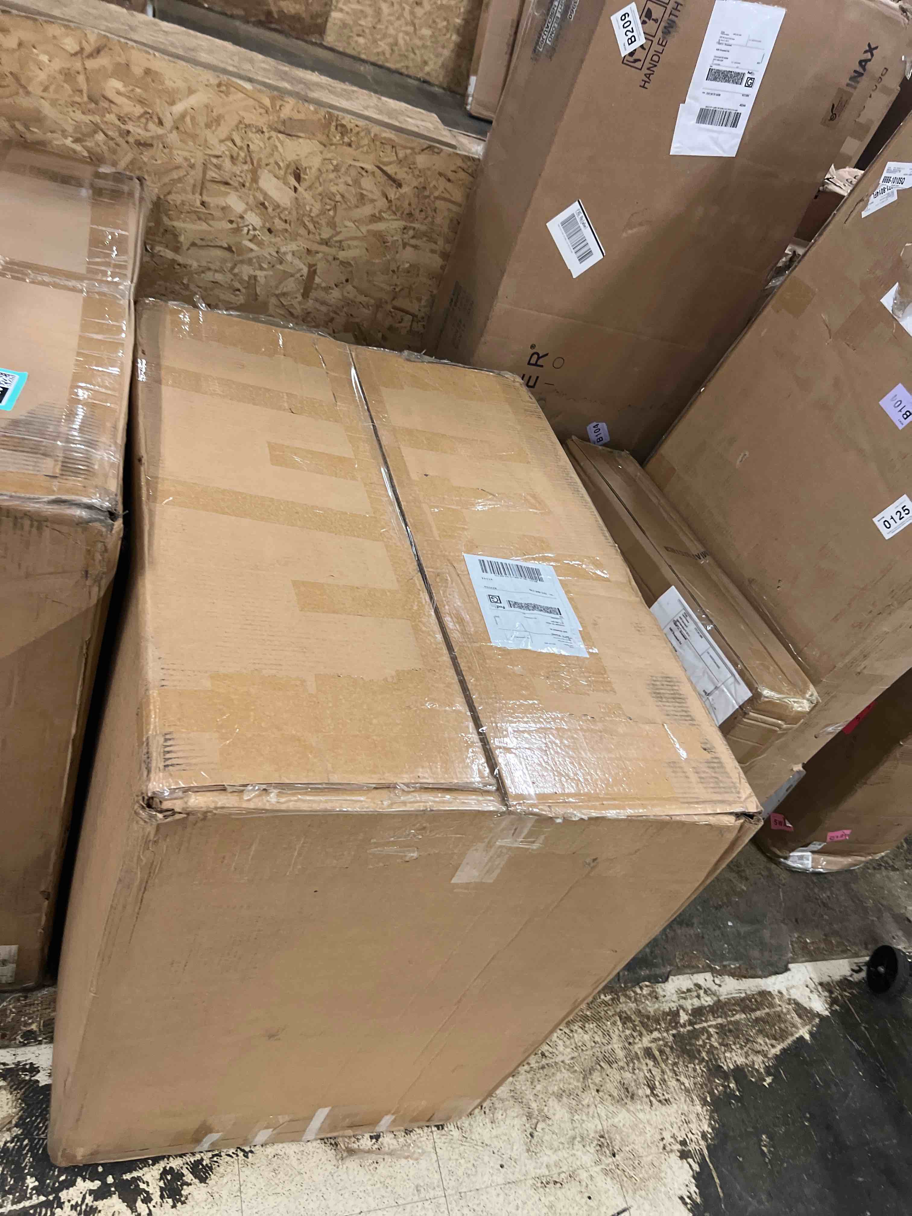 https://s3.amazonaws.com/lotting-images-prod/phillipi/TEA1802997_1758845089105.jpeg