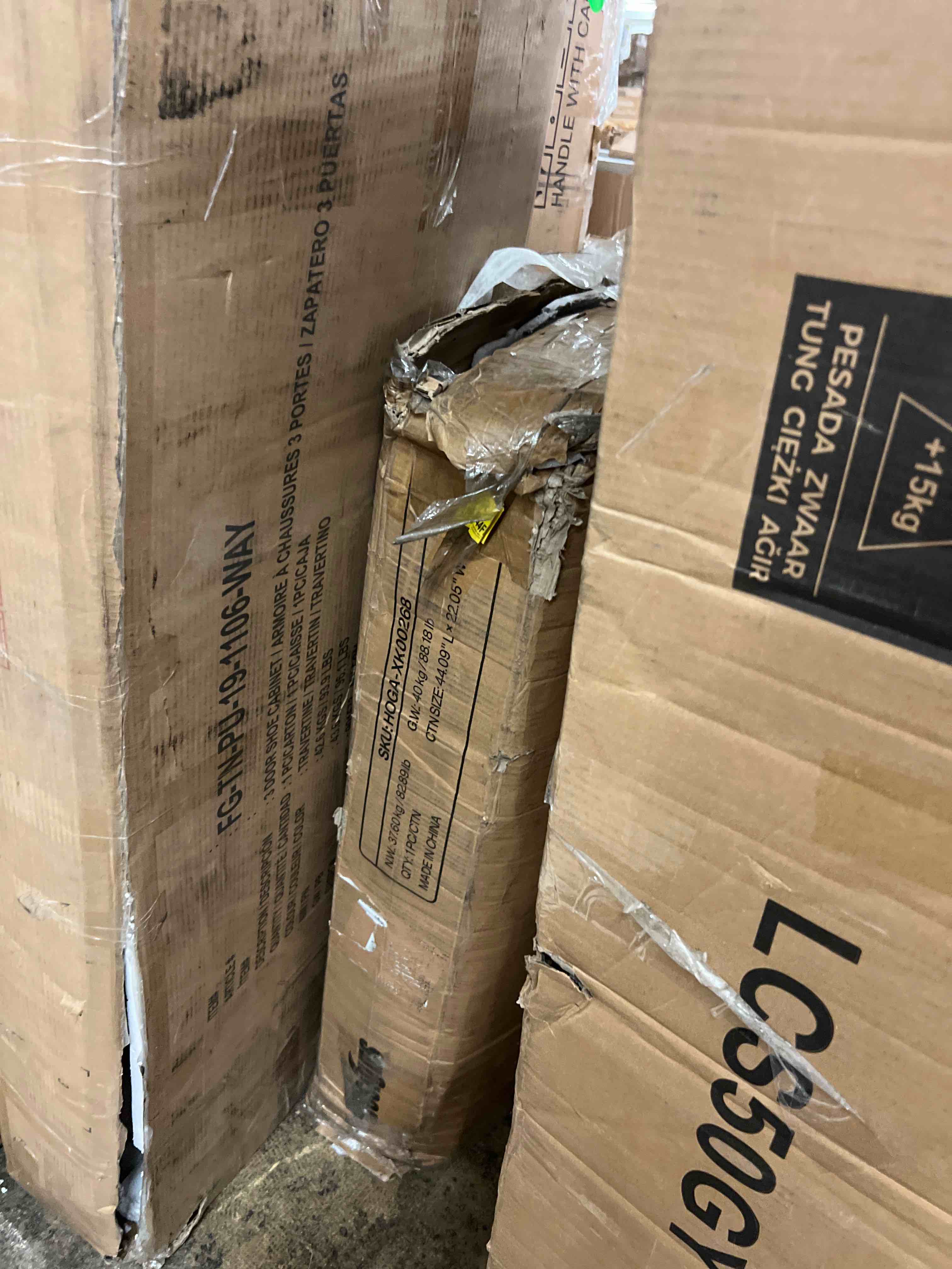https://s3.amazonaws.com/lotting-images-prod/phillipi/TEA1803002_1758845610197.jpeg