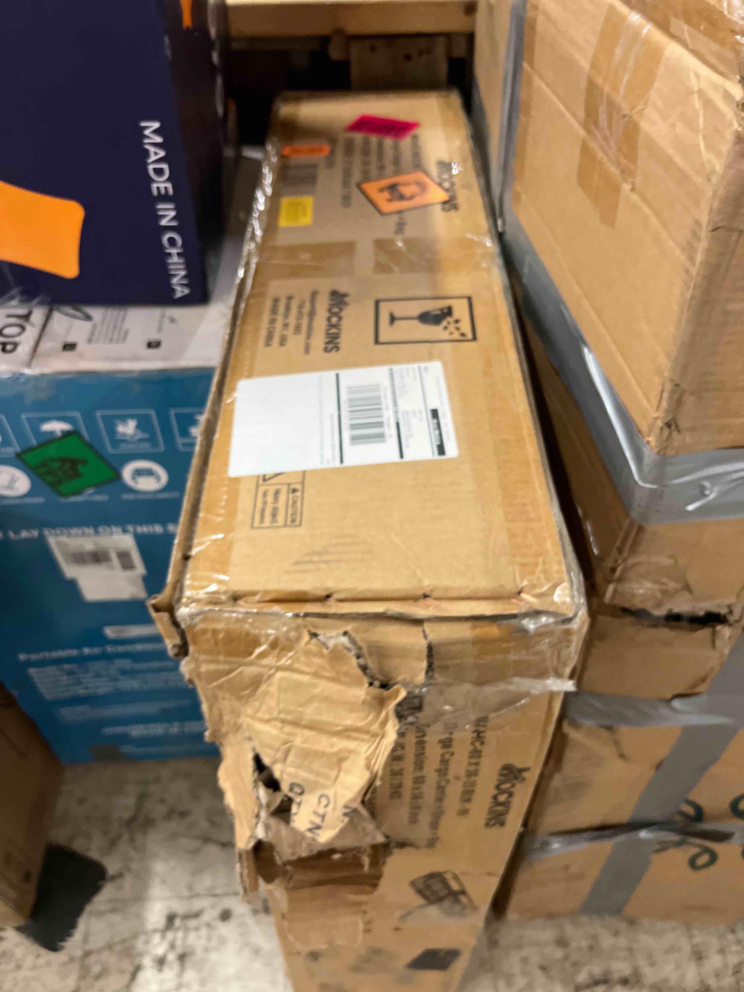 https://s3.amazonaws.com/lotting-images-prod/phillipi/TEA1803107_1759166054927.jpeg