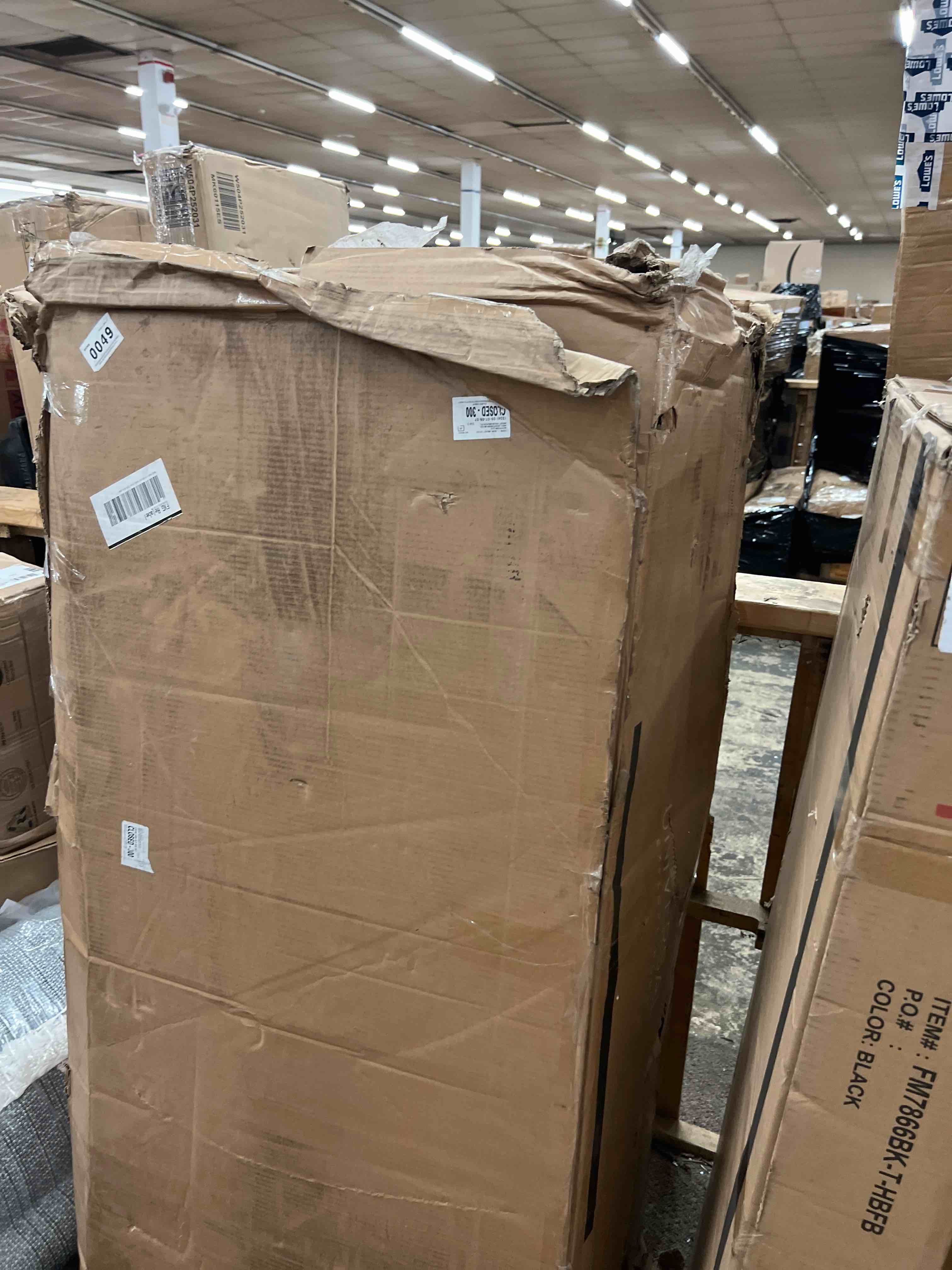 https://s3.amazonaws.com/lotting-images-prod/phillipi/TEA1803217_1759364900509.jpeg