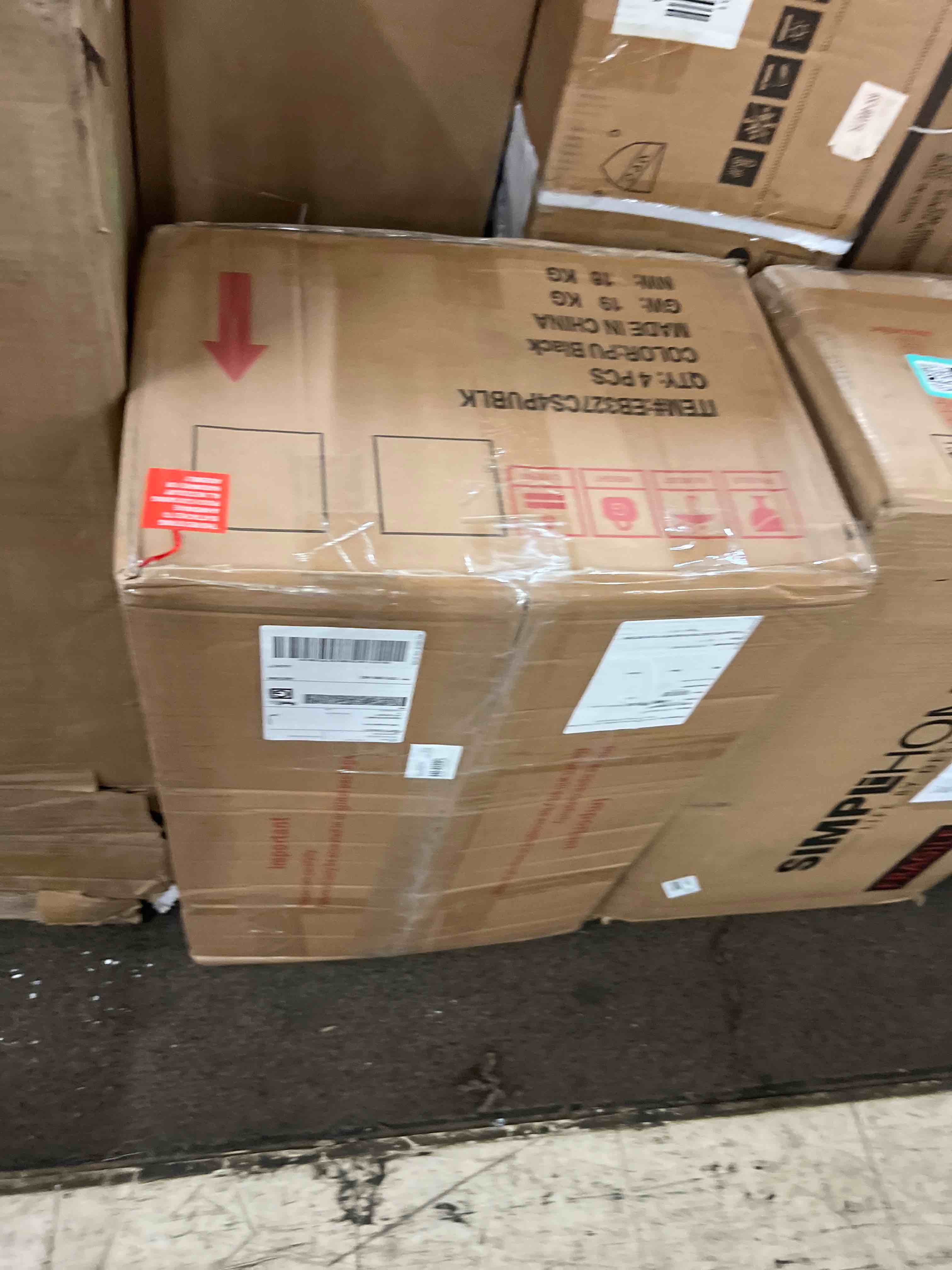 https://s3.amazonaws.com/lotting-images-prod/phillipi/TEA1803219_1759364435250.jpeg