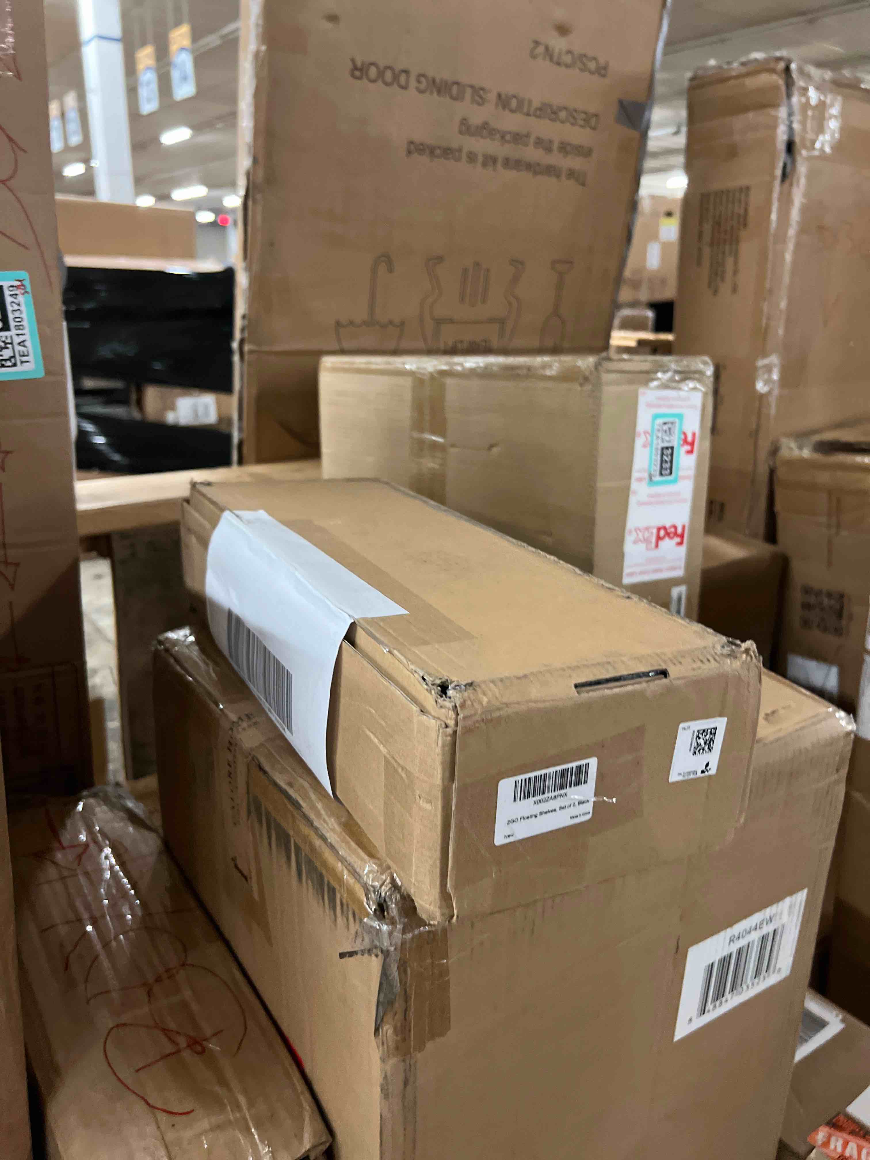 https://s3.amazonaws.com/lotting-images-prod/phillipi/TEA1803226_1759360786483.jpeg