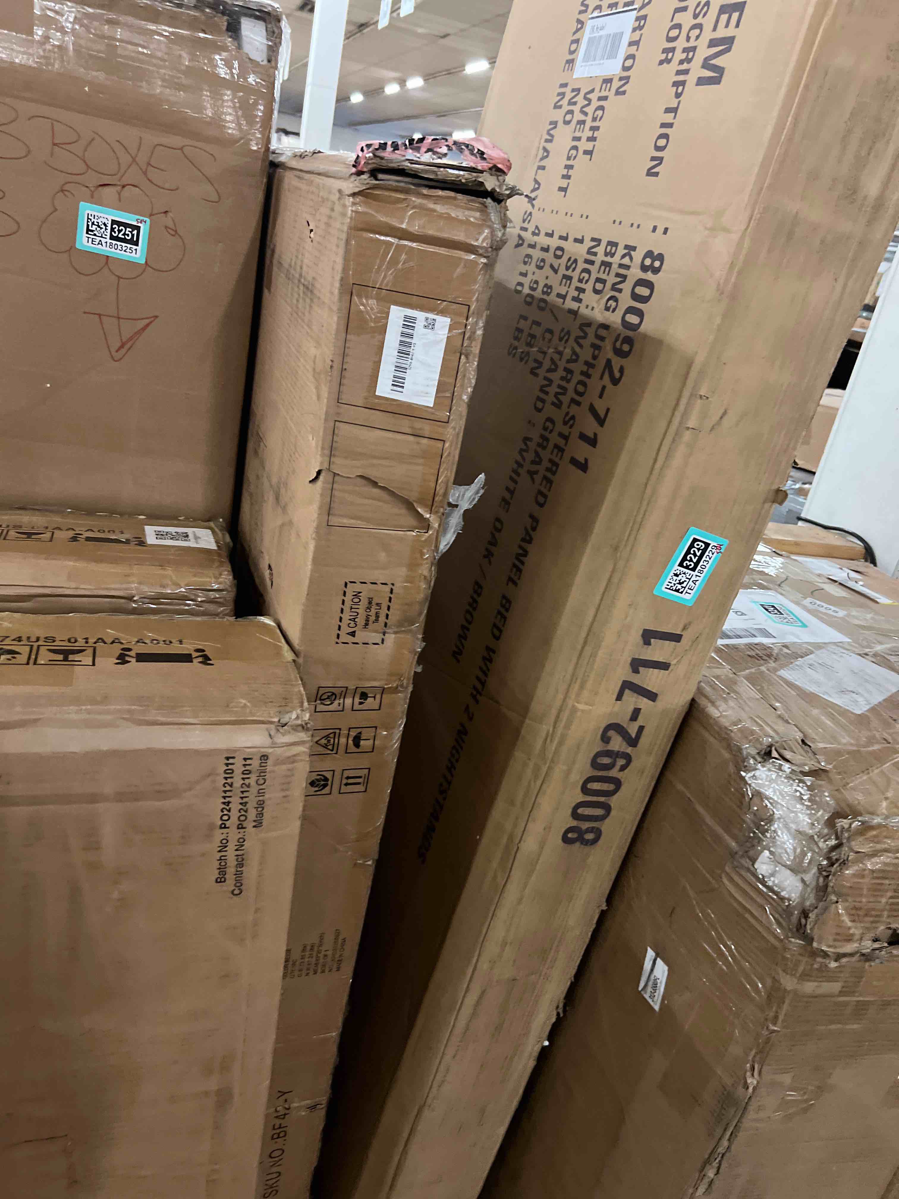 https://s3.amazonaws.com/lotting-images-prod/phillipi/TEA1803230_1759356720566.jpeg