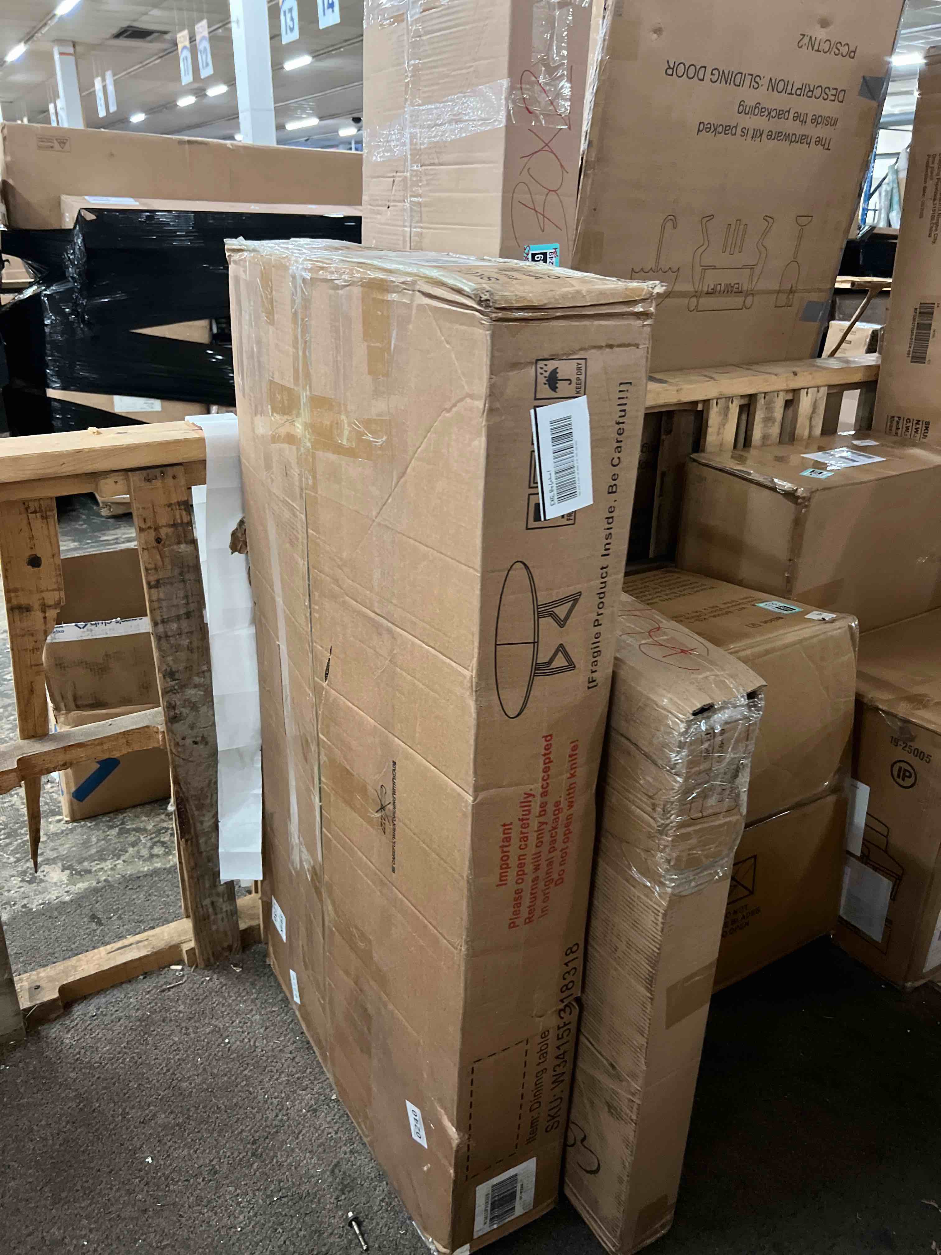 https://s3.amazonaws.com/lotting-images-prod/phillipi/TEA1803232_1759356851197.jpeg
