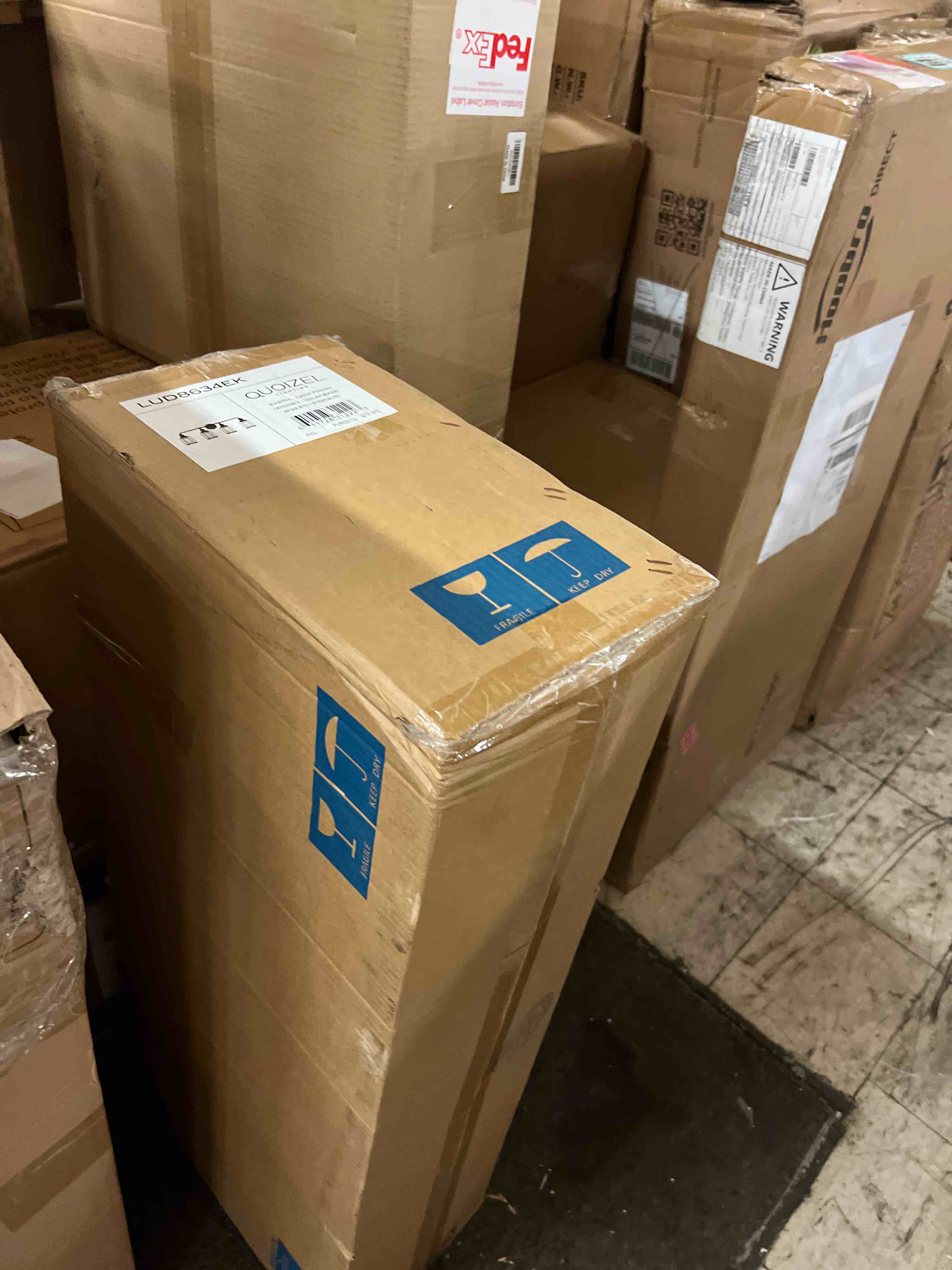 https://s3.amazonaws.com/lotting-images-prod/phillipi/TEA1803235_1759358713828.jpeg