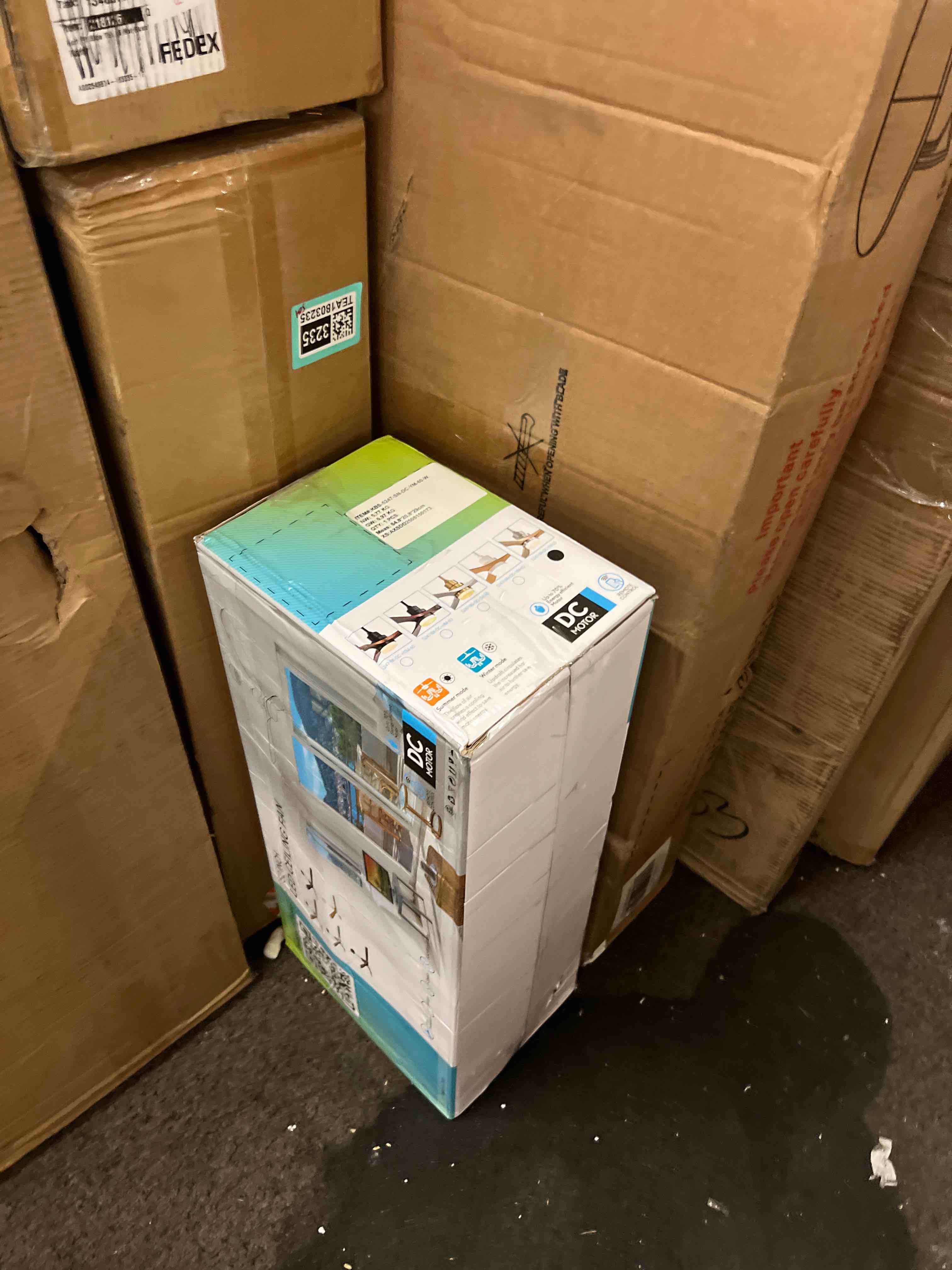 https://s3.amazonaws.com/lotting-images-prod/phillipi/TEA1803237_1759360006594.jpeg