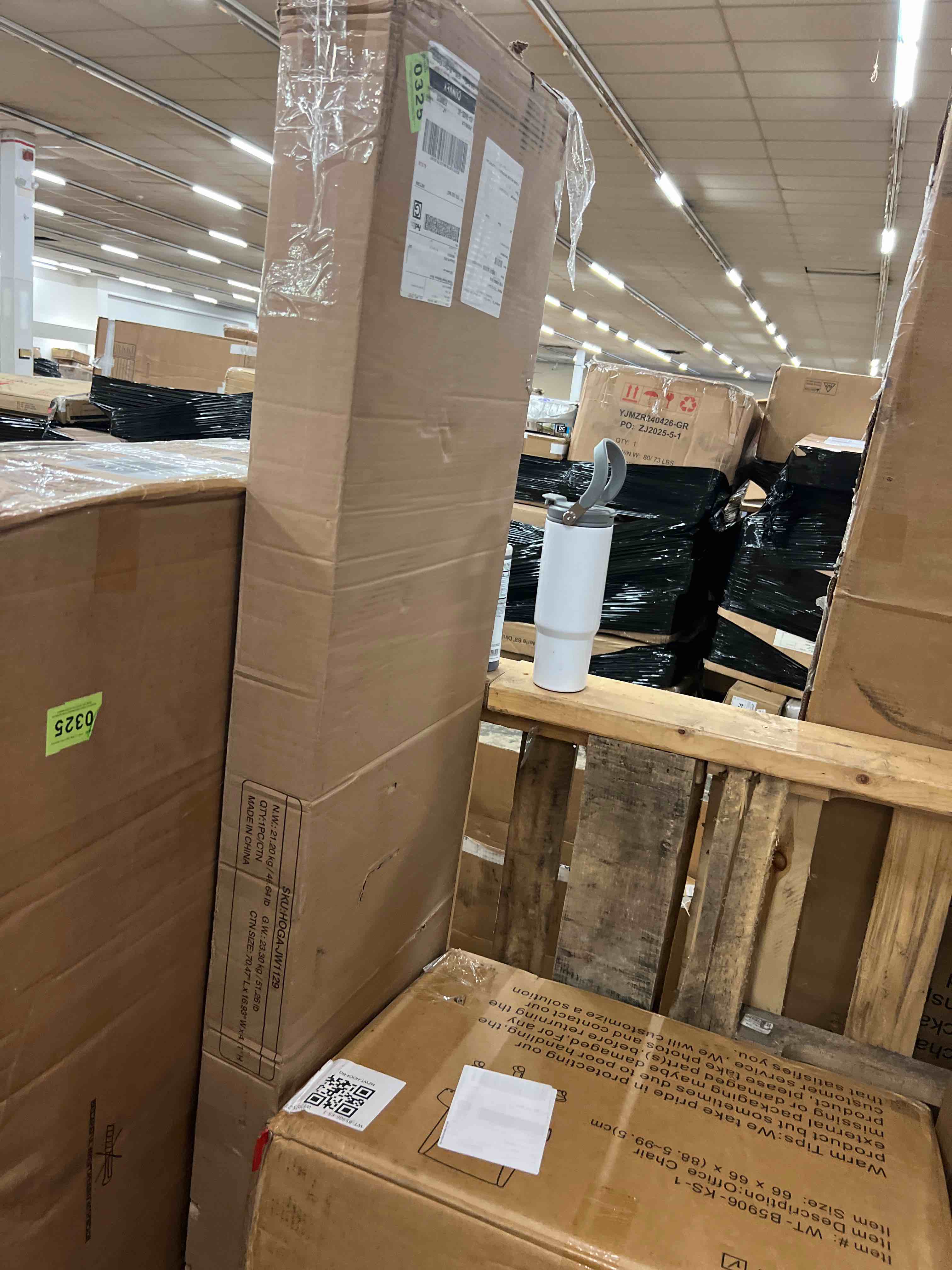 https://s3.amazonaws.com/lotting-images-prod/phillipi/TEA1803249_1759341799144.jpeg