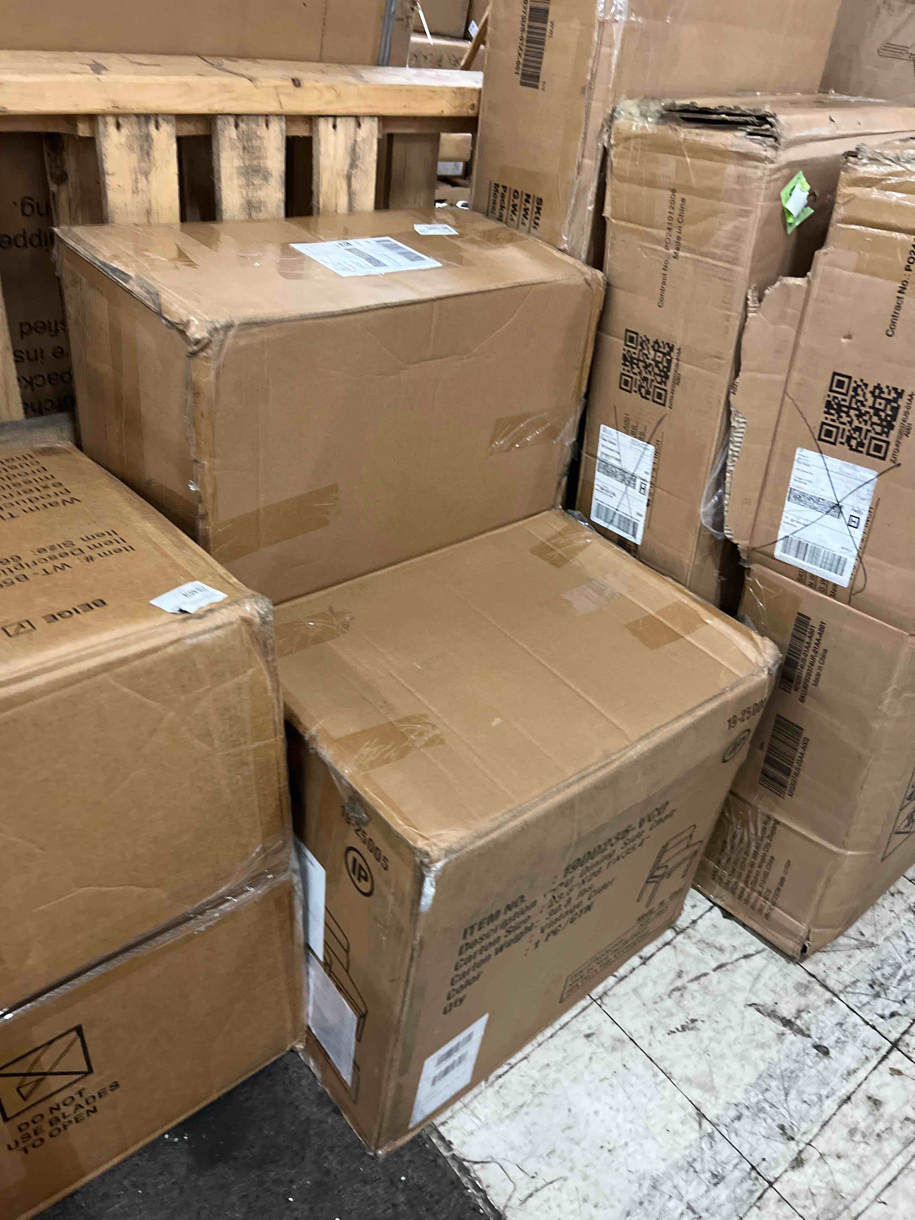https://s3.amazonaws.com/lotting-images-prod/phillipi/TEA1803250_1759341574680.jpeg