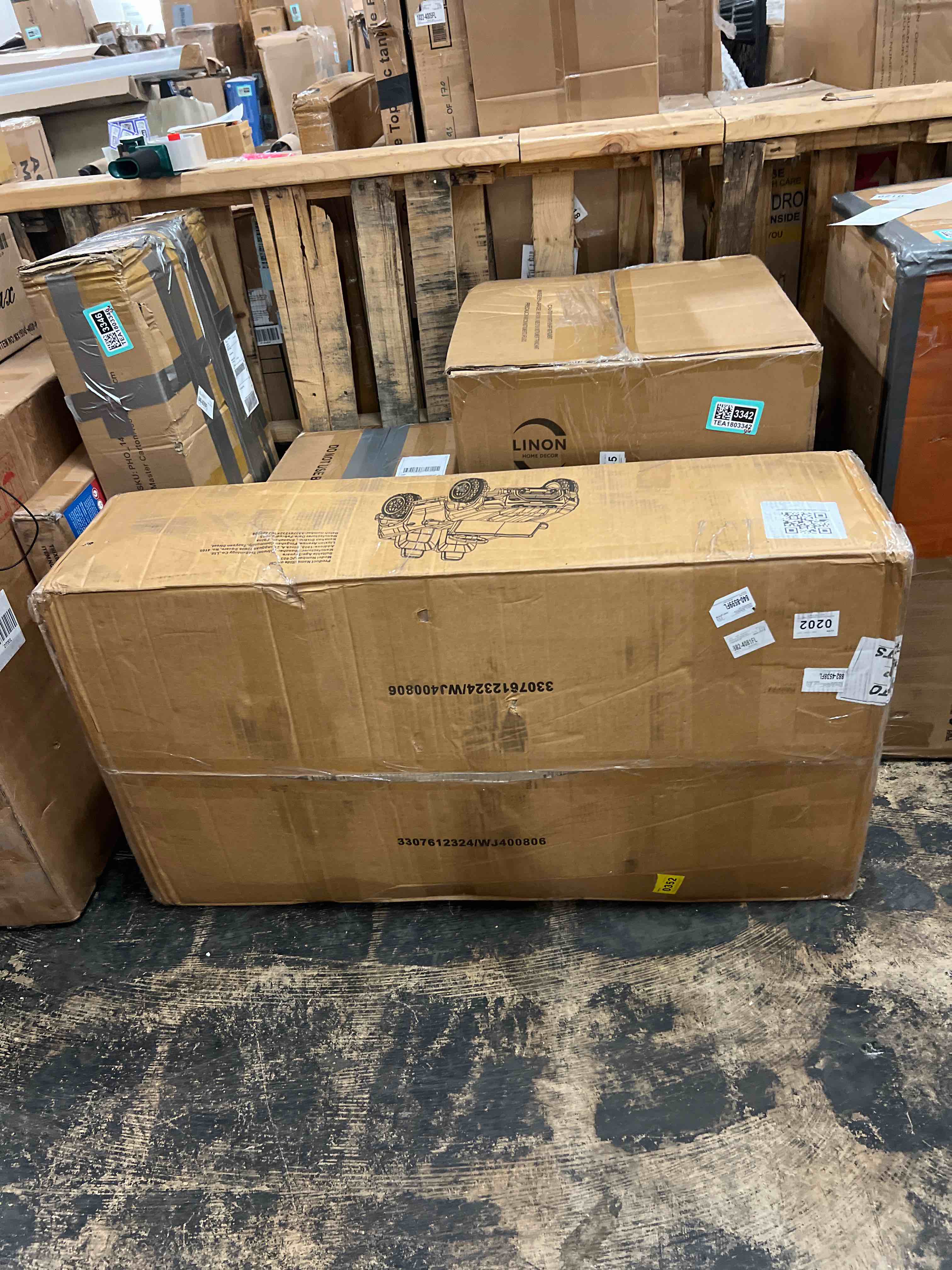 https://s3.amazonaws.com/lotting-images-prod/phillipi/TEA1803338_1759503324558.jpeg