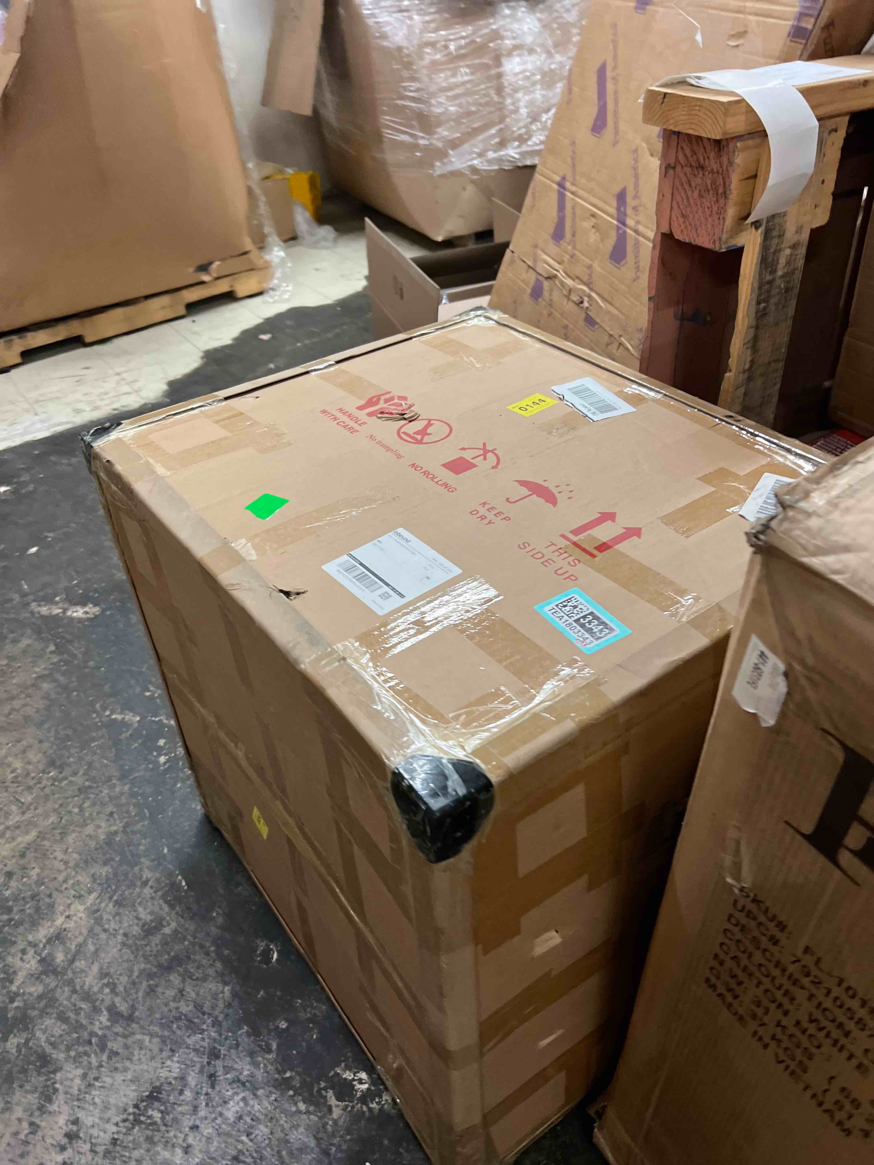 https://s3.amazonaws.com/lotting-images-prod/phillipi/TEA1803343_1759502545279.jpeg