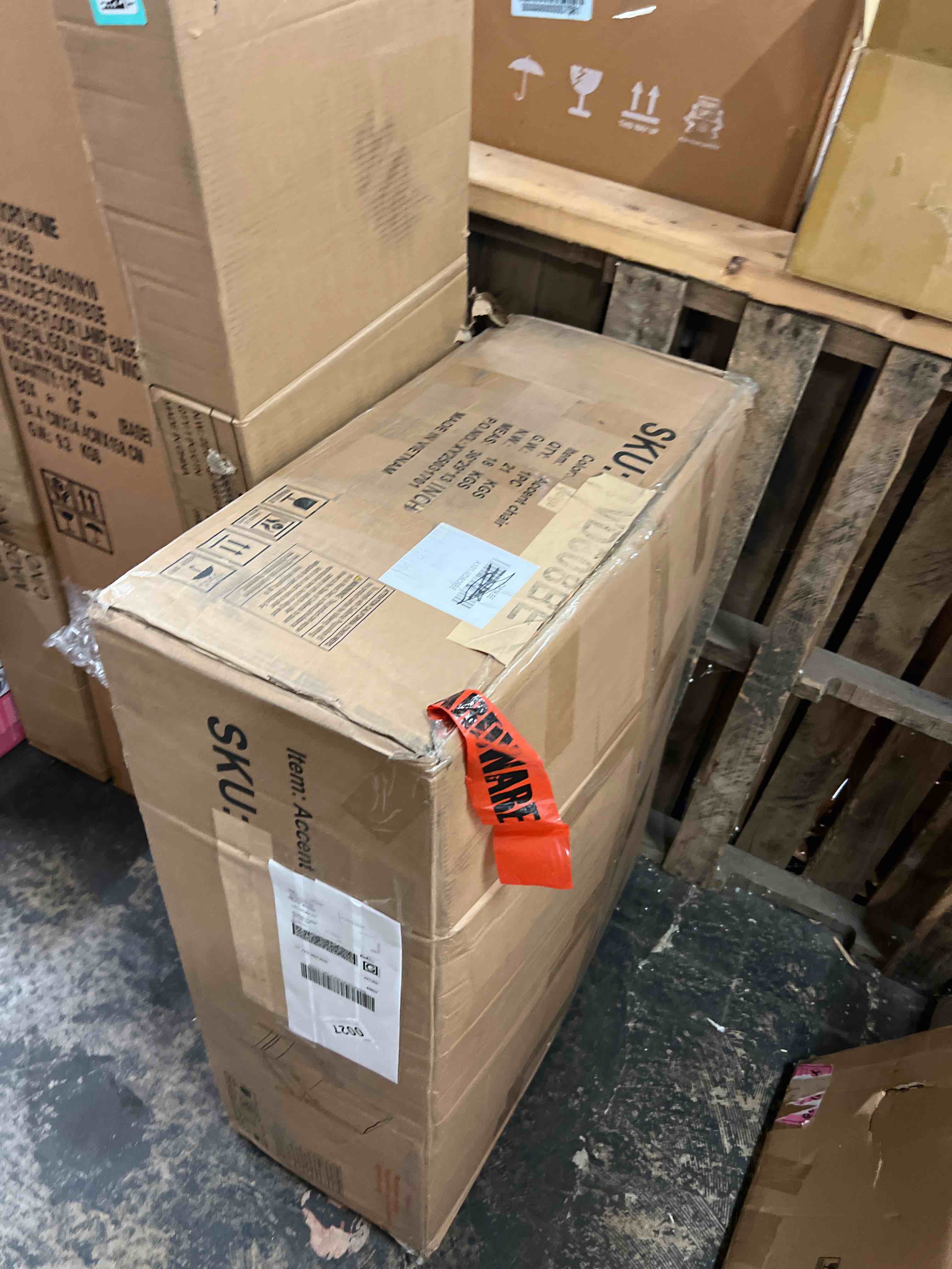 https://s3.amazonaws.com/lotting-images-prod/phillipi/TEA1803355_1759498789953.jpeg
