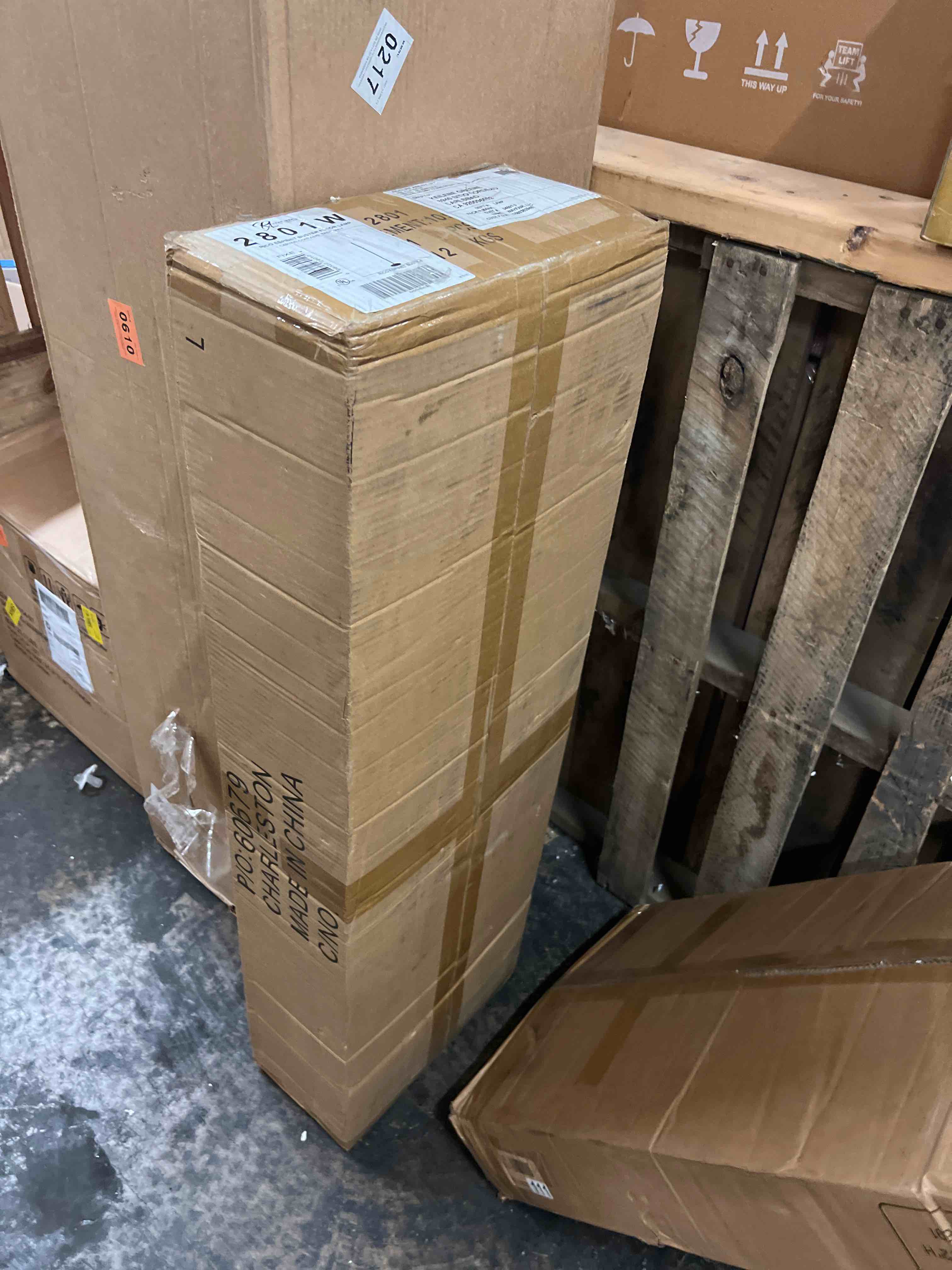 https://s3.amazonaws.com/lotting-images-prod/phillipi/TEA1803361_1759457160879.jpeg