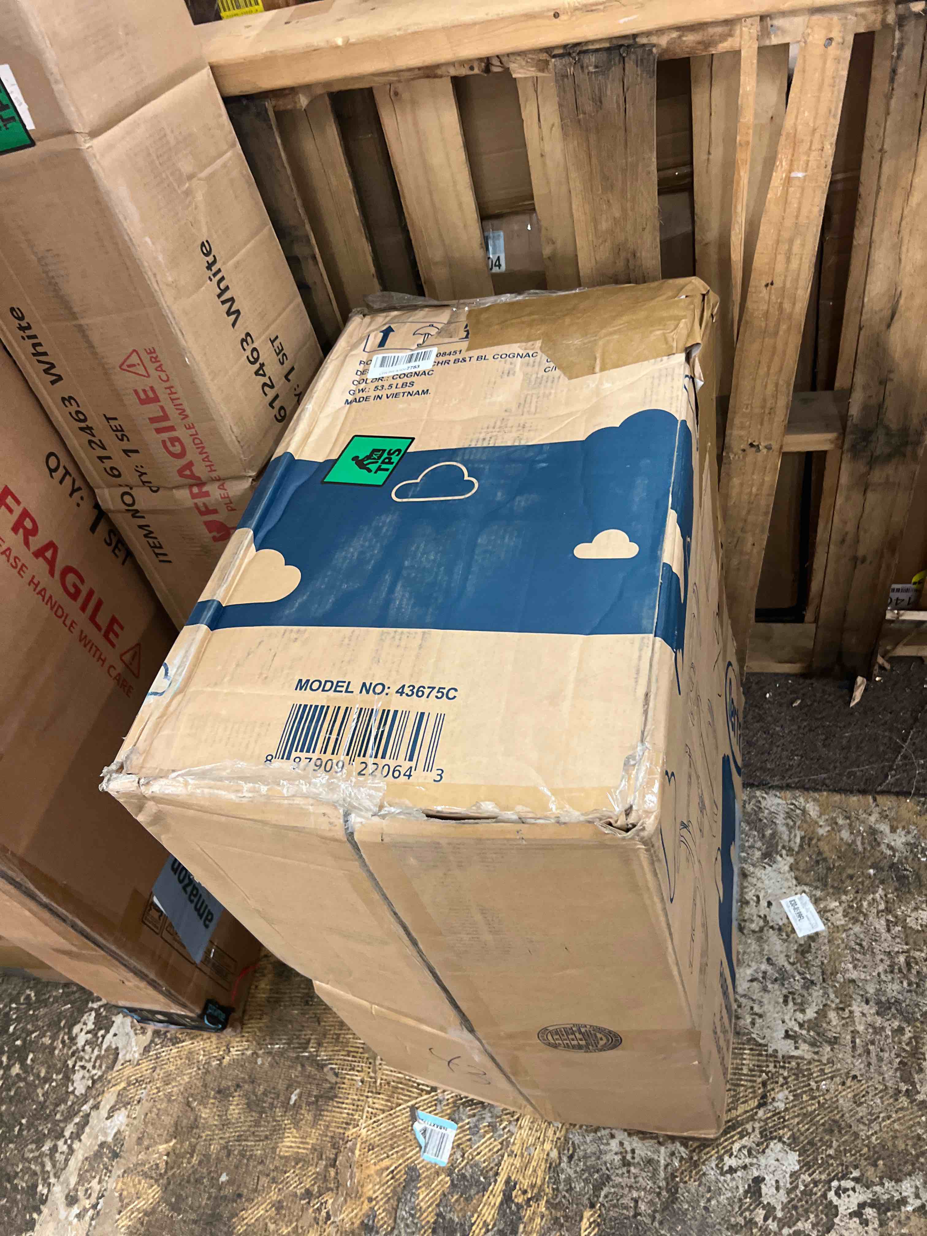 https://s3.amazonaws.com/lotting-images-prod/phillipi/TEA1803417_1759769906188.jpeg