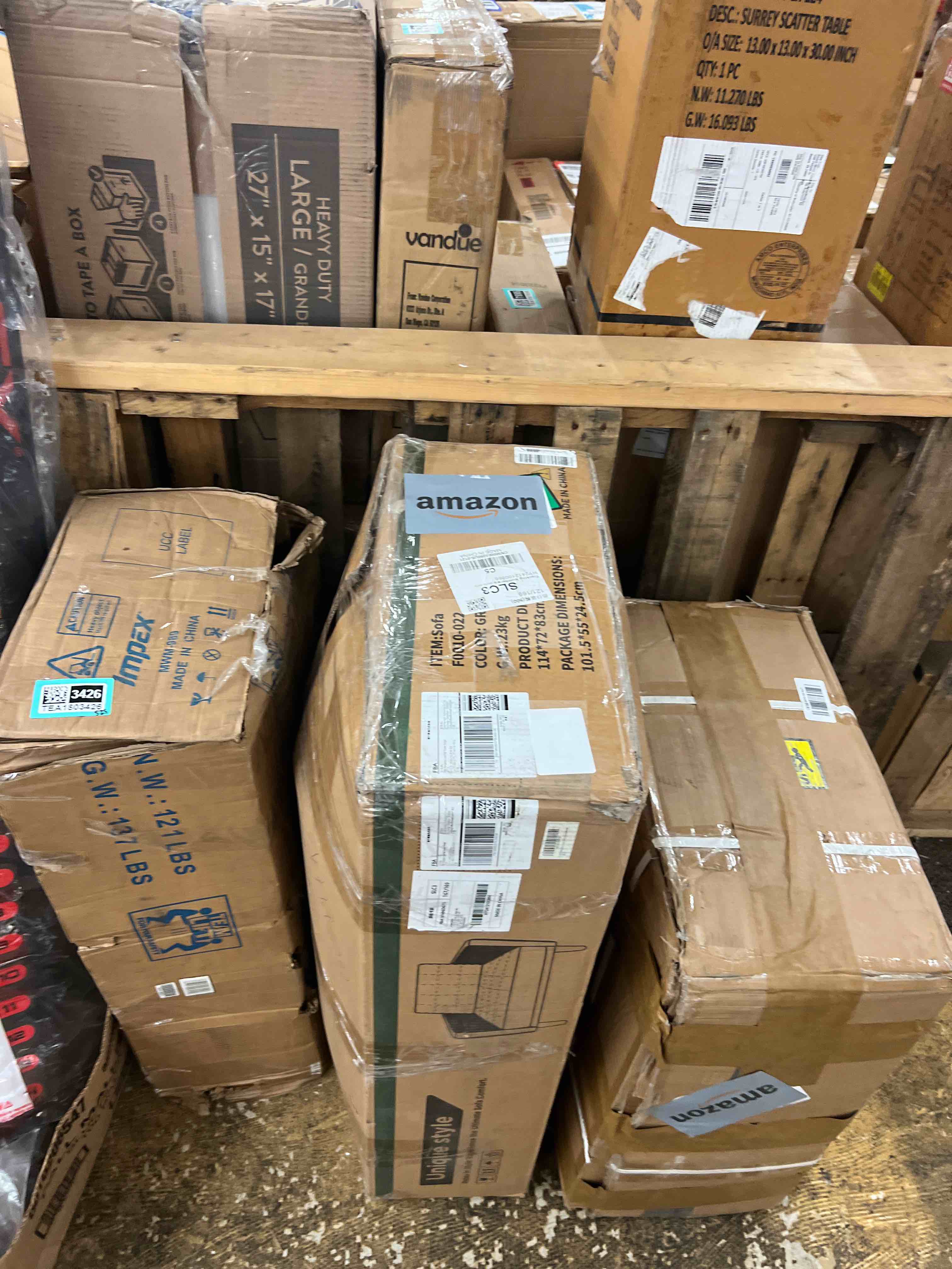 https://s3.amazonaws.com/lotting-images-prod/phillipi/TEA1803425_1759762448508.jpeg