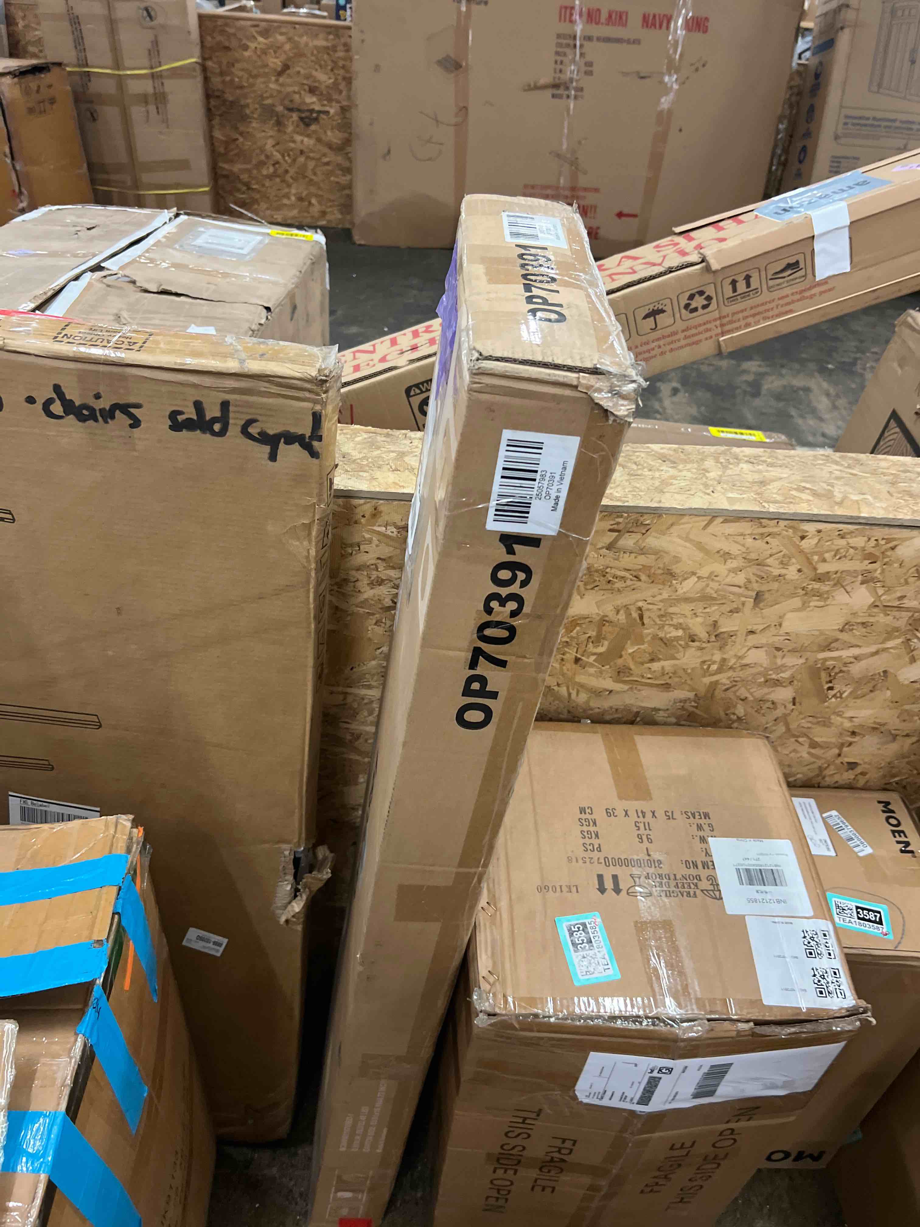 https://s3.amazonaws.com/lotting-images-prod/phillipi/TEA1803584_1760114980044.jpeg