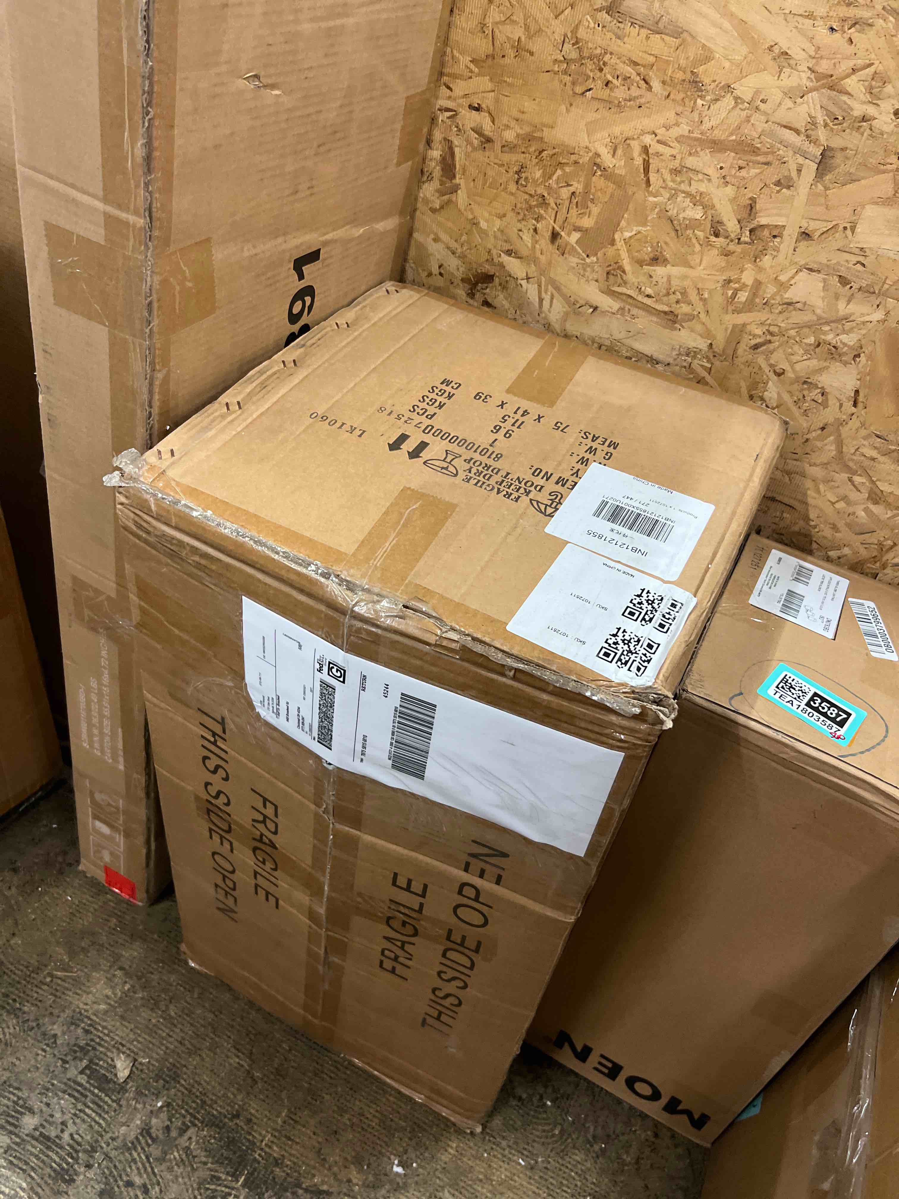 https://s3.amazonaws.com/lotting-images-prod/phillipi/TEA1803585_1760114878915.jpeg