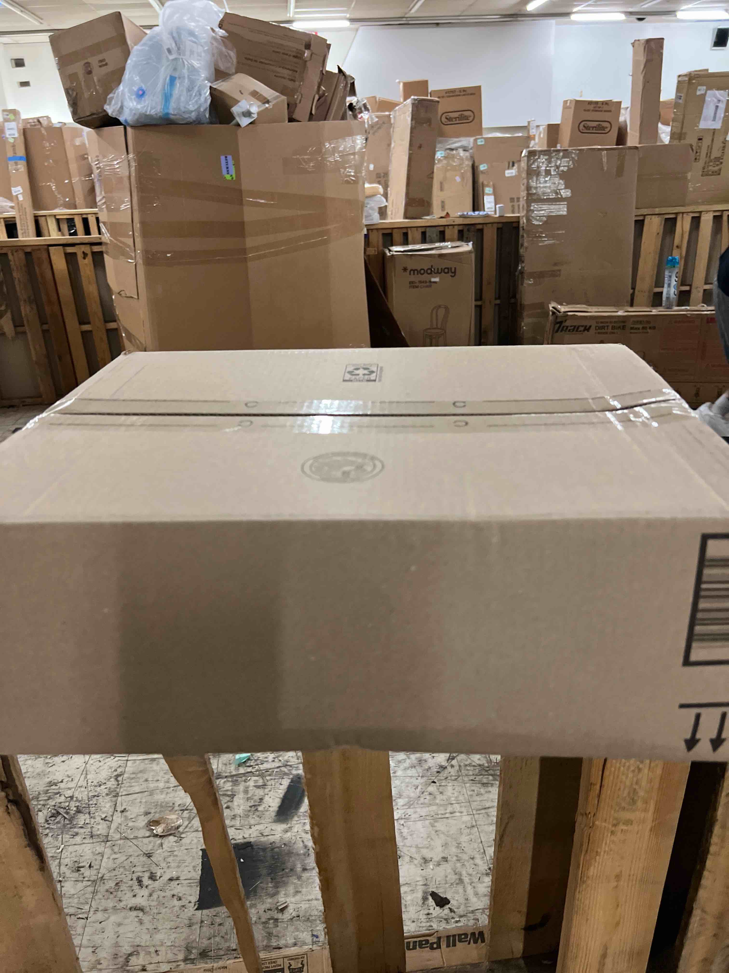 https://s3.amazonaws.com/lotting-images-prod/phillipi/TEA1803613_1760550243442.jpeg