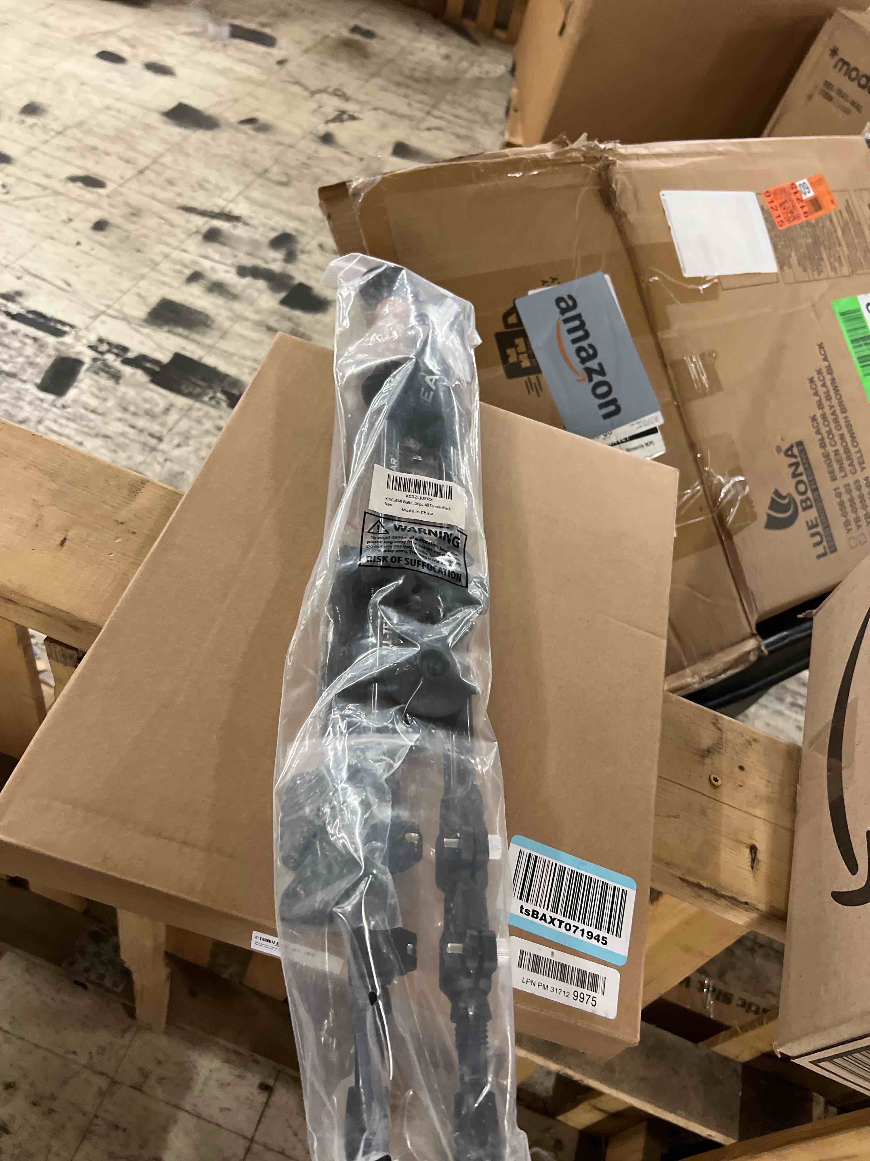 https://s3.amazonaws.com/lotting-images-prod/phillipi/TEA1803616_1760550027783.jpeg