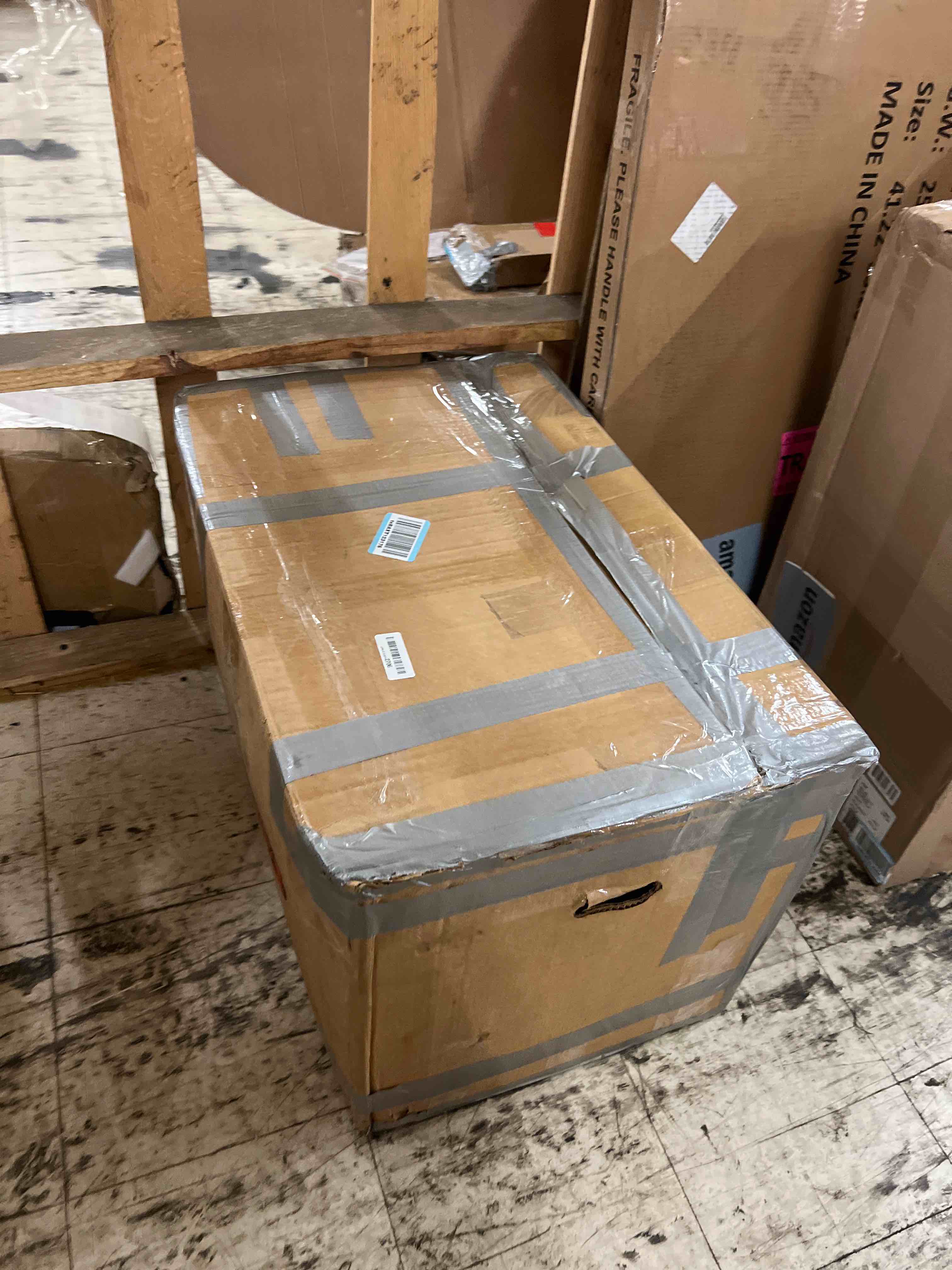 https://s3.amazonaws.com/lotting-images-prod/phillipi/TEA1803635_1760536047837.jpeg
