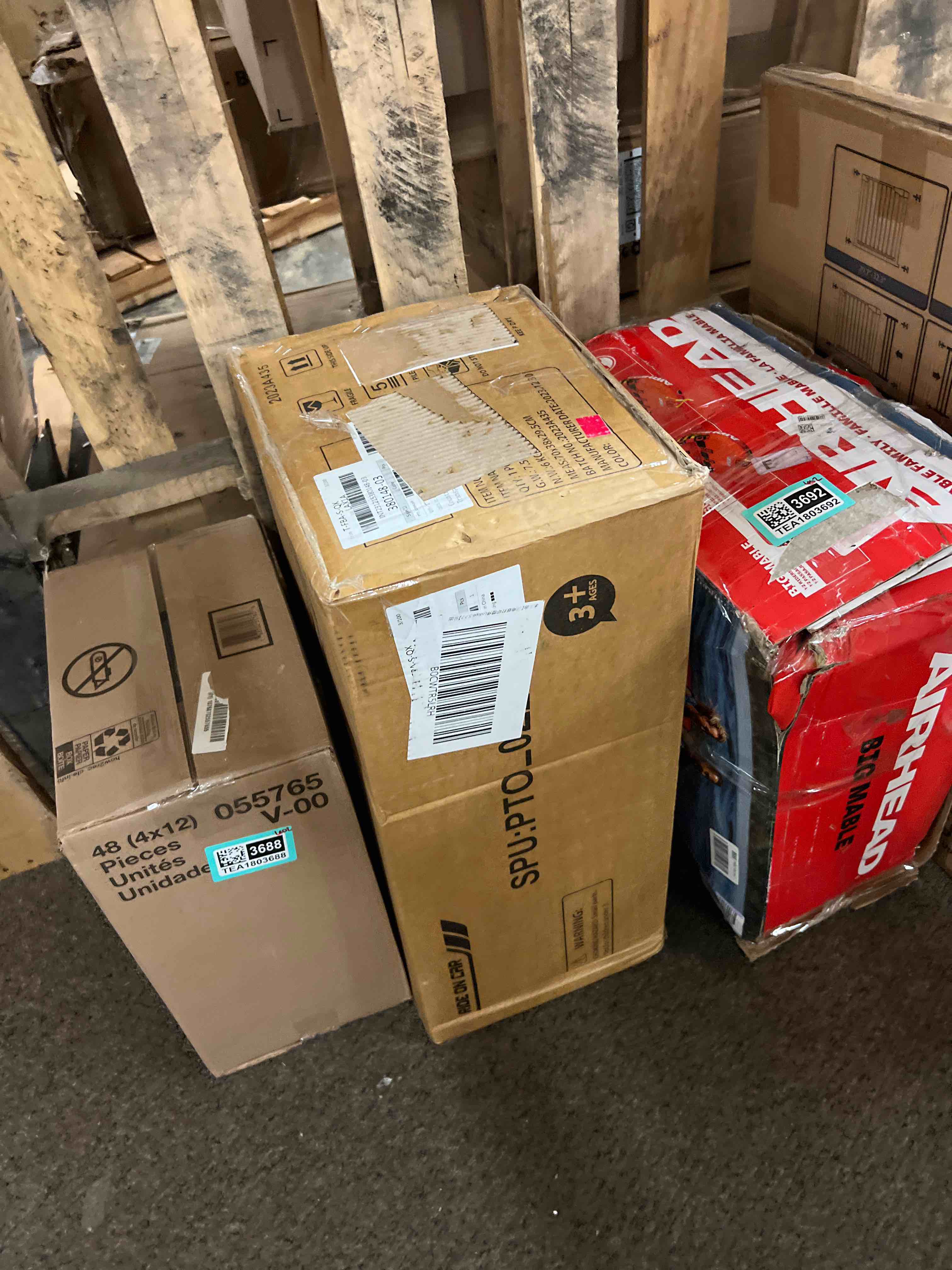 https://s3.amazonaws.com/lotting-images-prod/phillipi/TEA1803676_1760664693773.jpeg