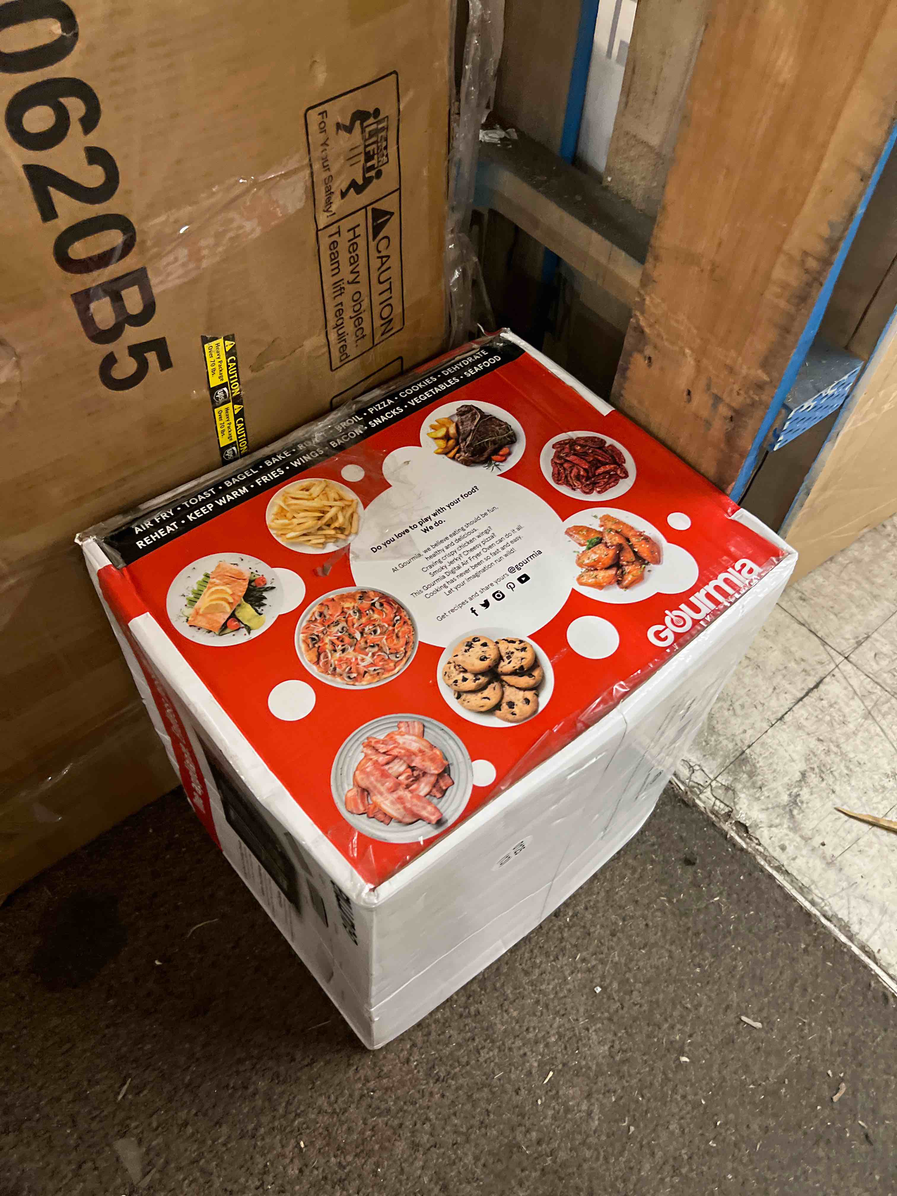 https://s3.amazonaws.com/lotting-images-prod/phillipi/TEA1803696_1760662588701.jpeg