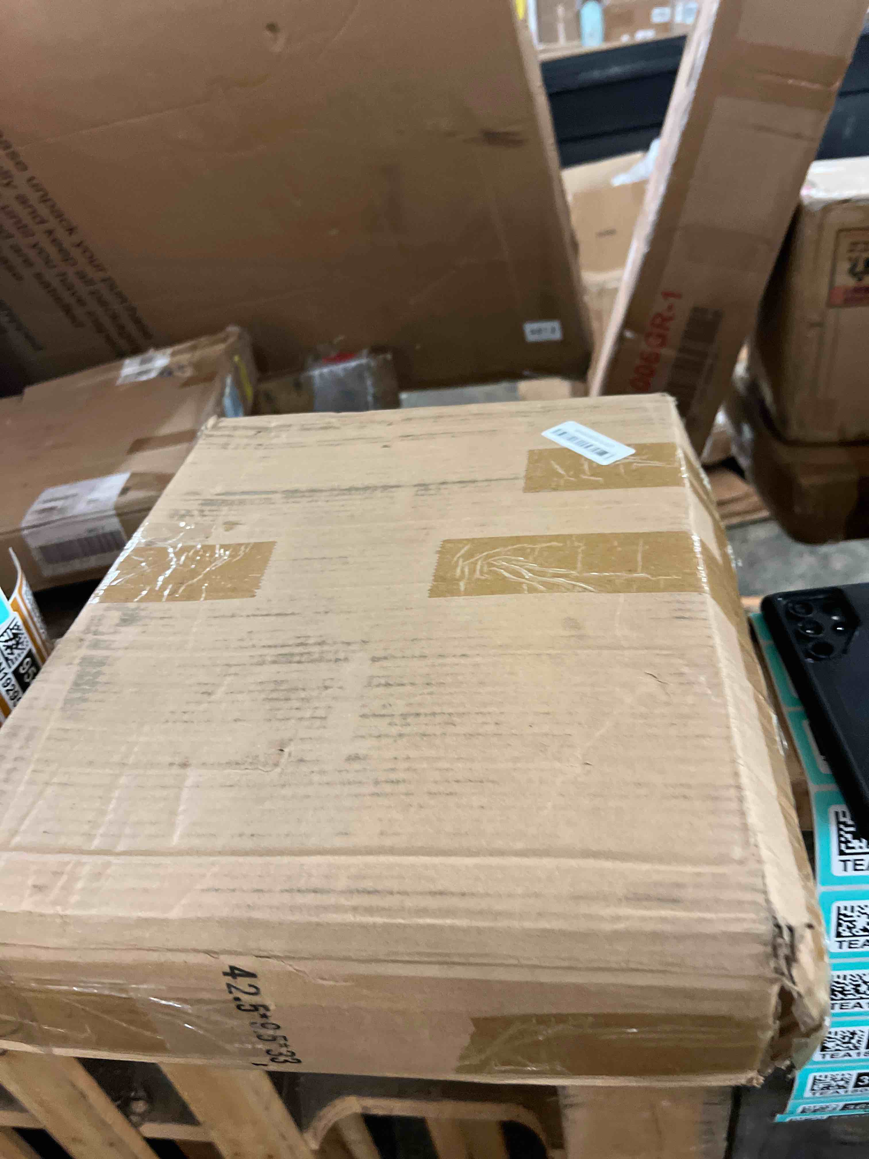 https://s3.amazonaws.com/lotting-images-prod/phillipi/TEA1803700_1760661691871.jpeg